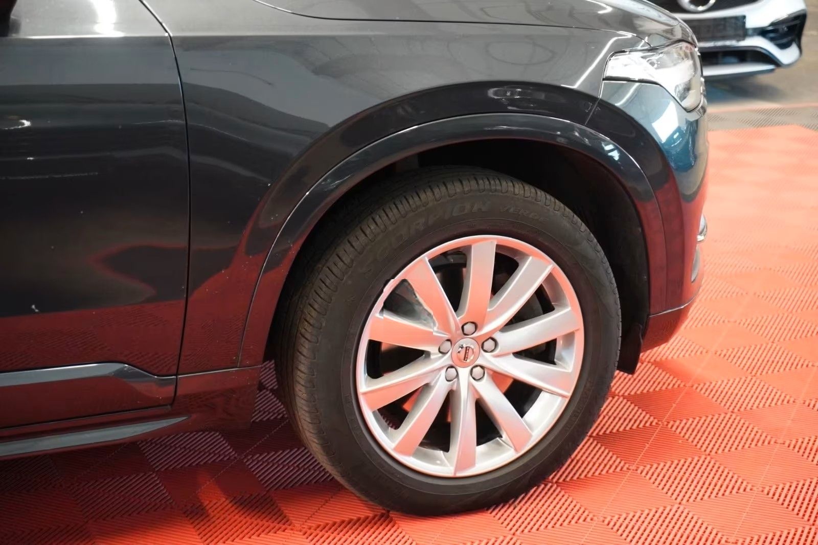 Volvo XC90 D5 Momentum AWD 7Sitzer*Unfallfrei*Garantie foto 5