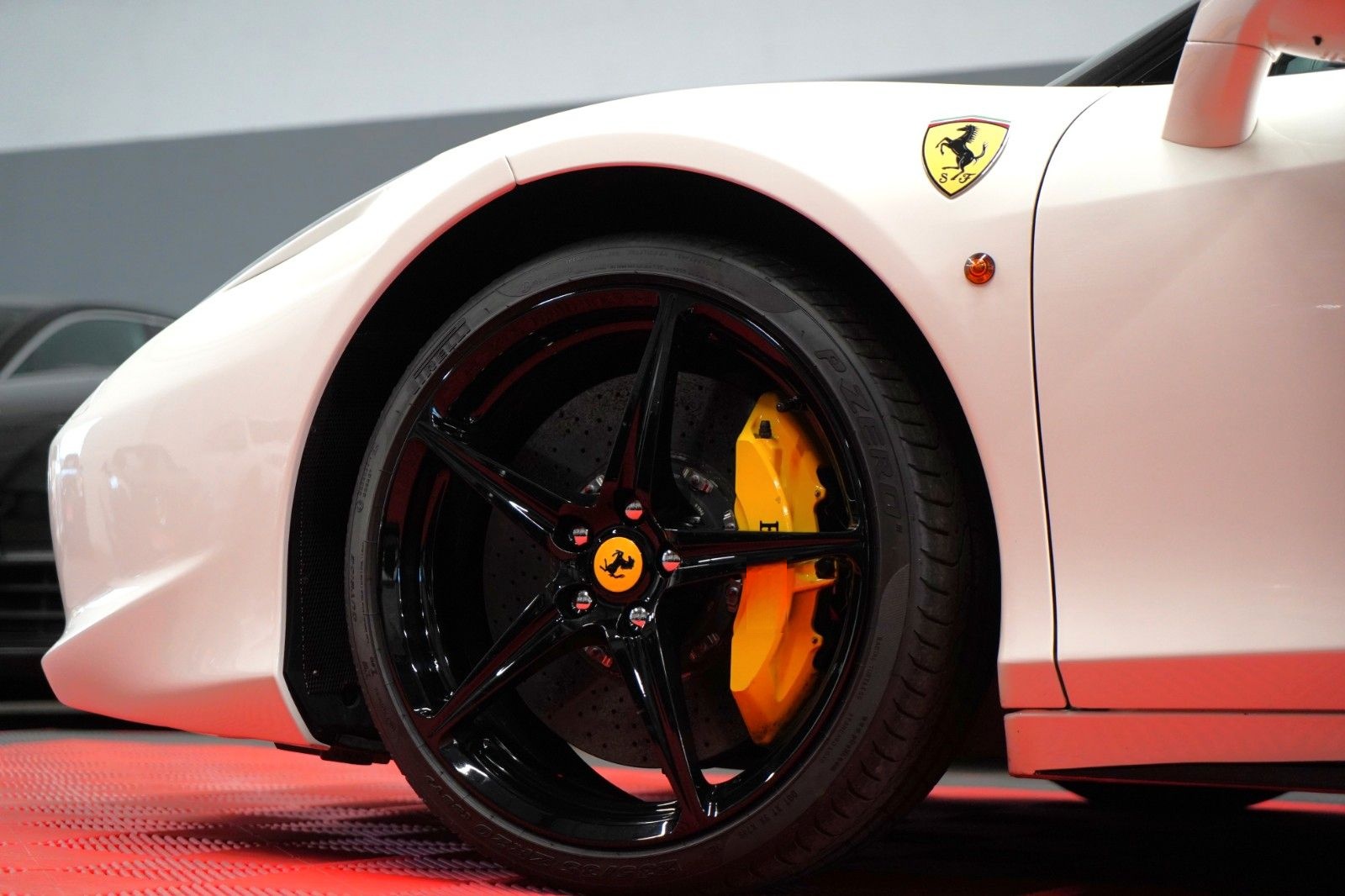 Ferrari 458 Italia Pininfarina *Unfallfrei* foto 21