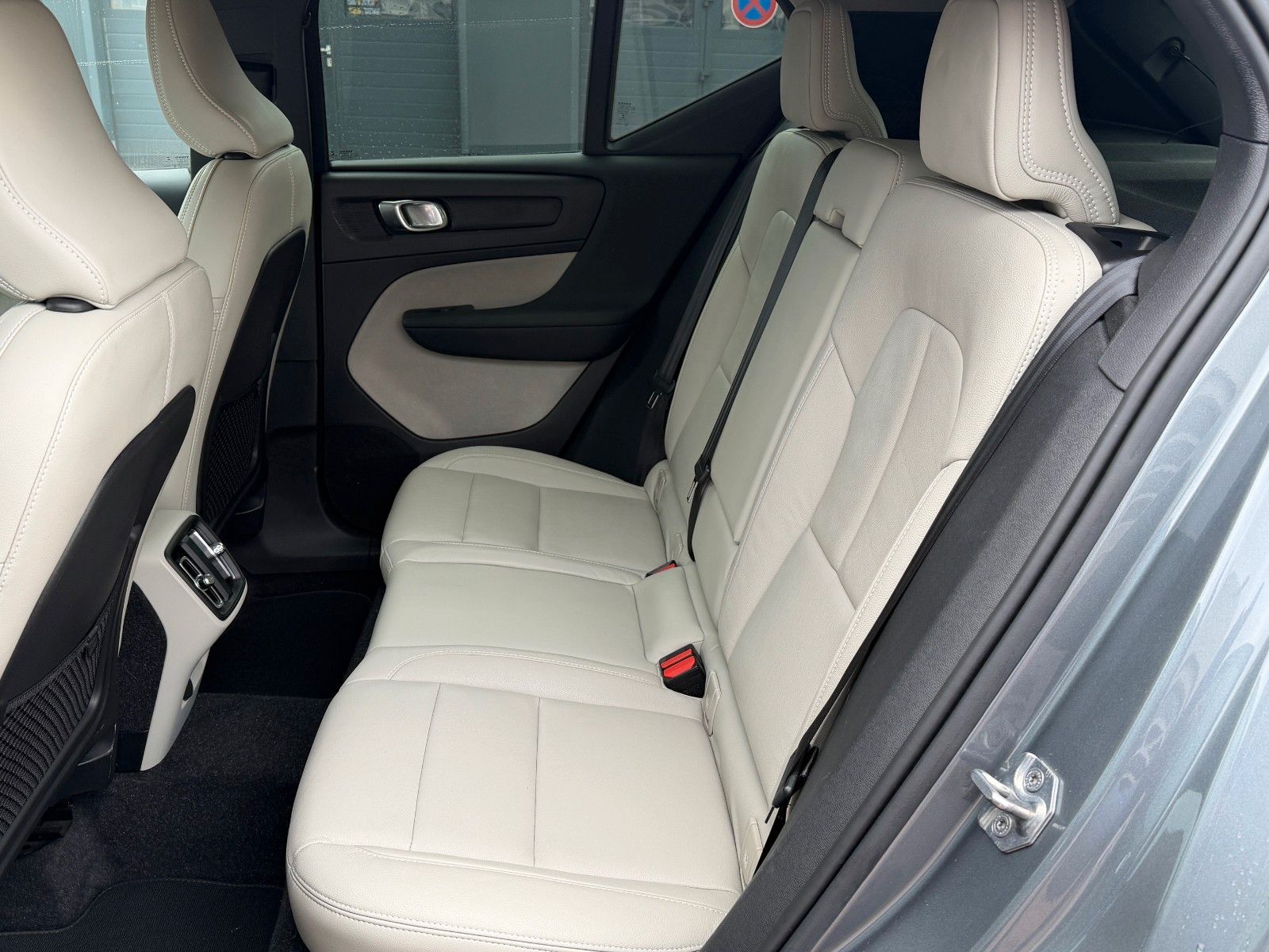 Volvo XC40 T4 Momentum AWD *Nav*Totwinkel*AHK*LED*360° foto 22