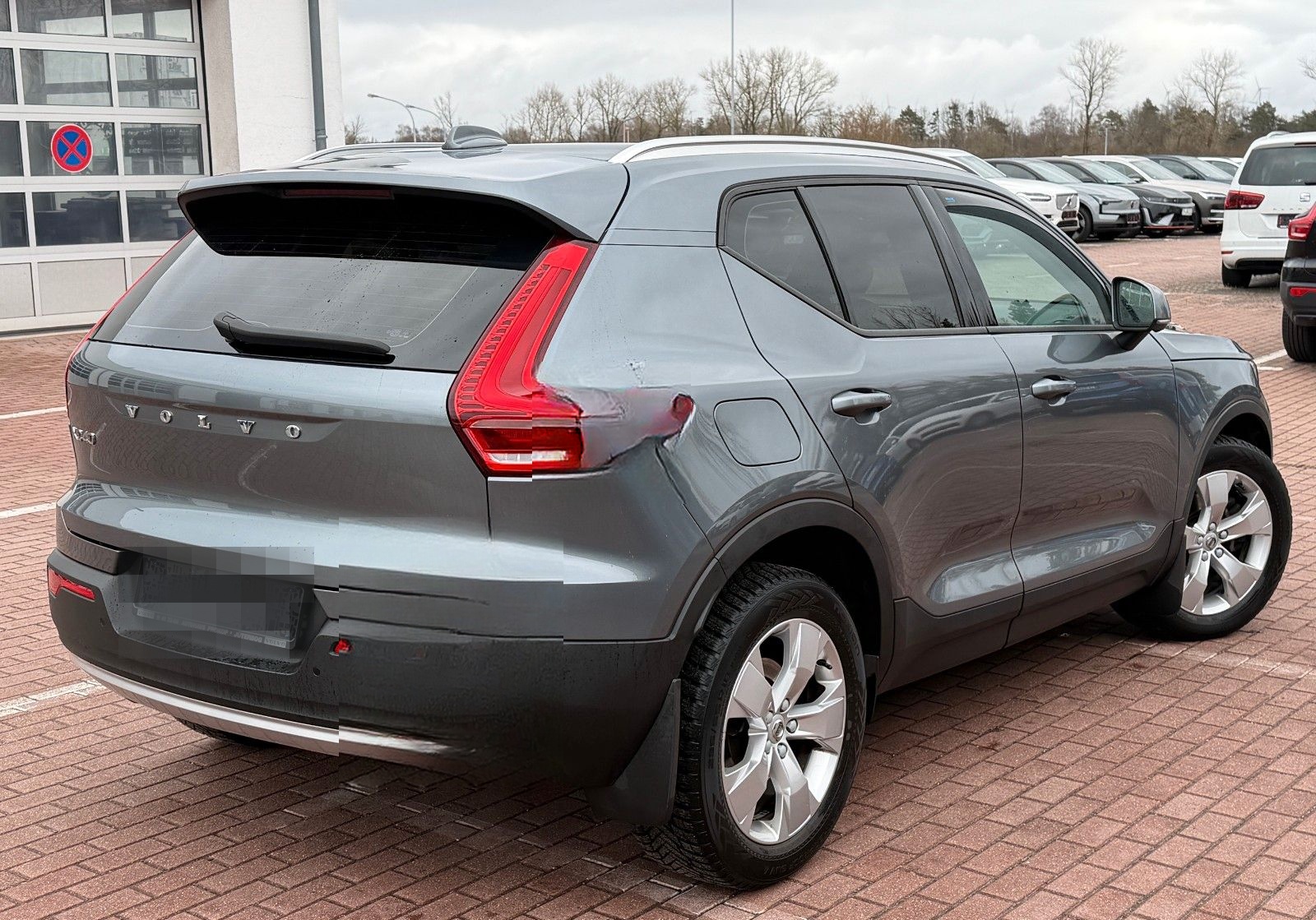 Volvo XC40 T4 Momentum AWD *Nav*Totwinkel*AHK*LED*360° foto 6