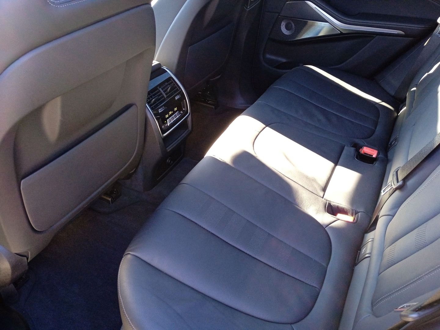 BMW X5 30d M Sport xDrive+AHK+HUD+STANDHEIZUNG+KAMER foto 12