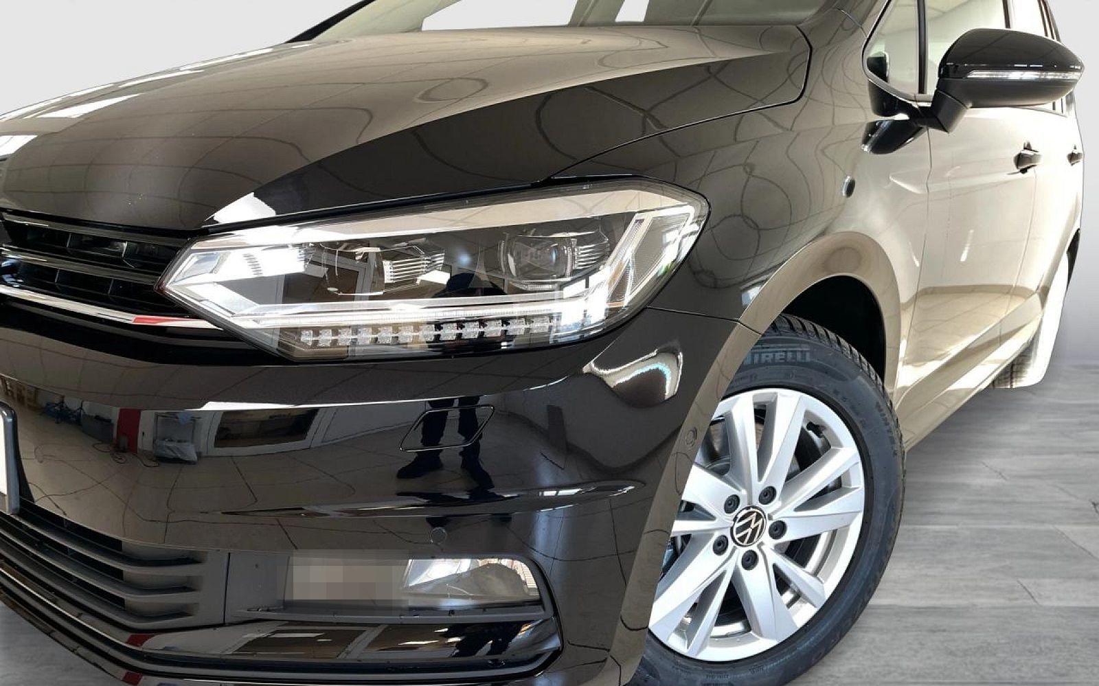 Volkswagen Touran 1.5 TSI DSG Highline Bluetooth Navi LED foto 15