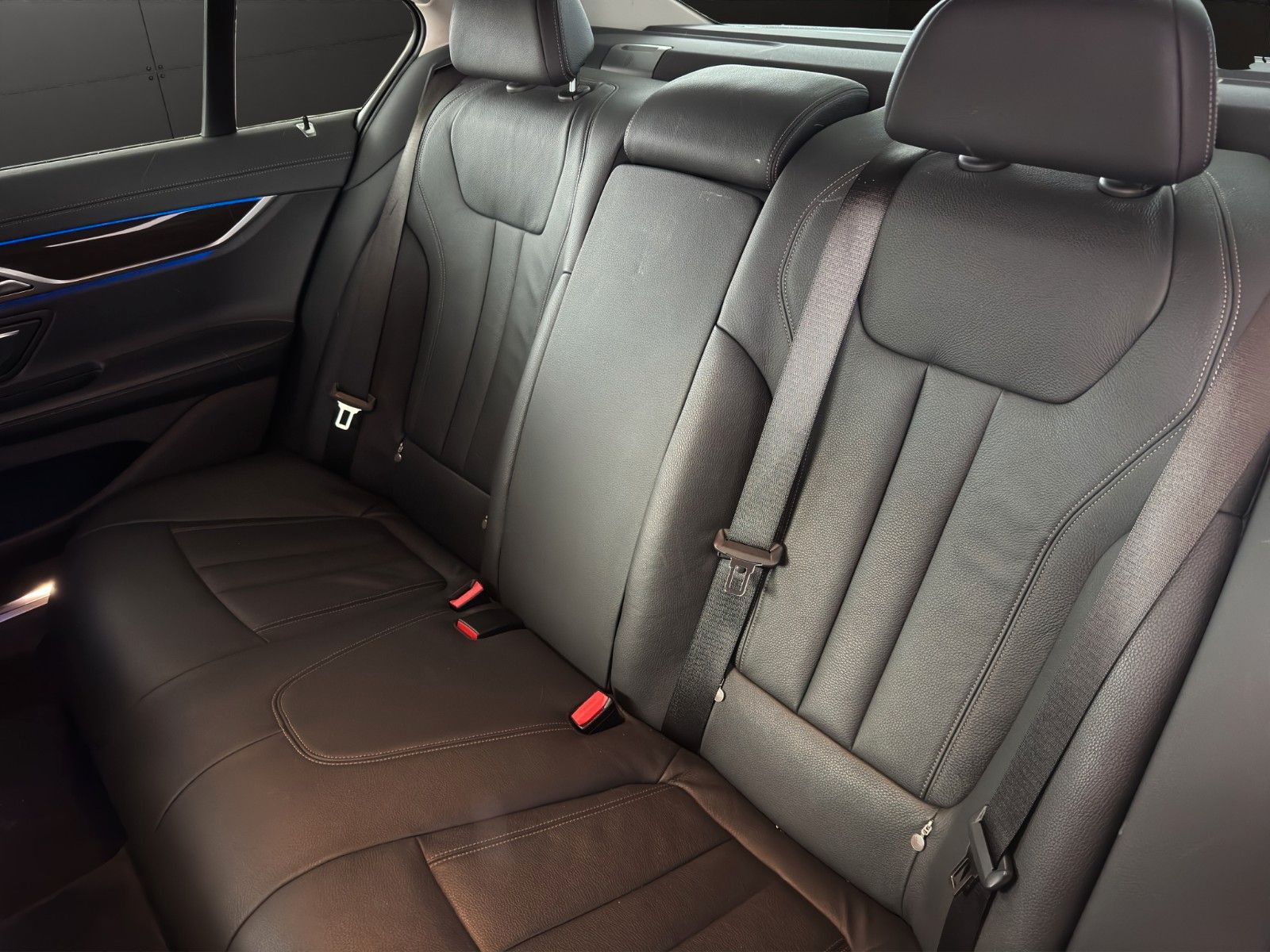 BMW 730d 1.Hand /SoftClose/360°/Dig.Cock/4-Zonen foto 22