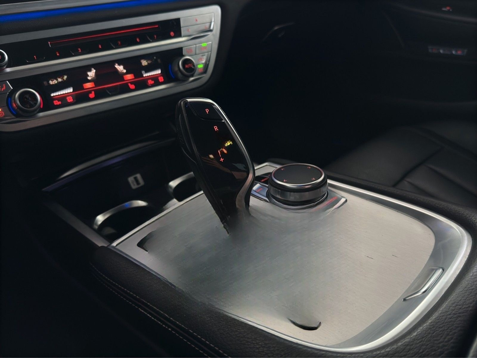 BMW 730d 1.Hand /SoftClose/360°/Dig.Cock/4-Zonen foto 10