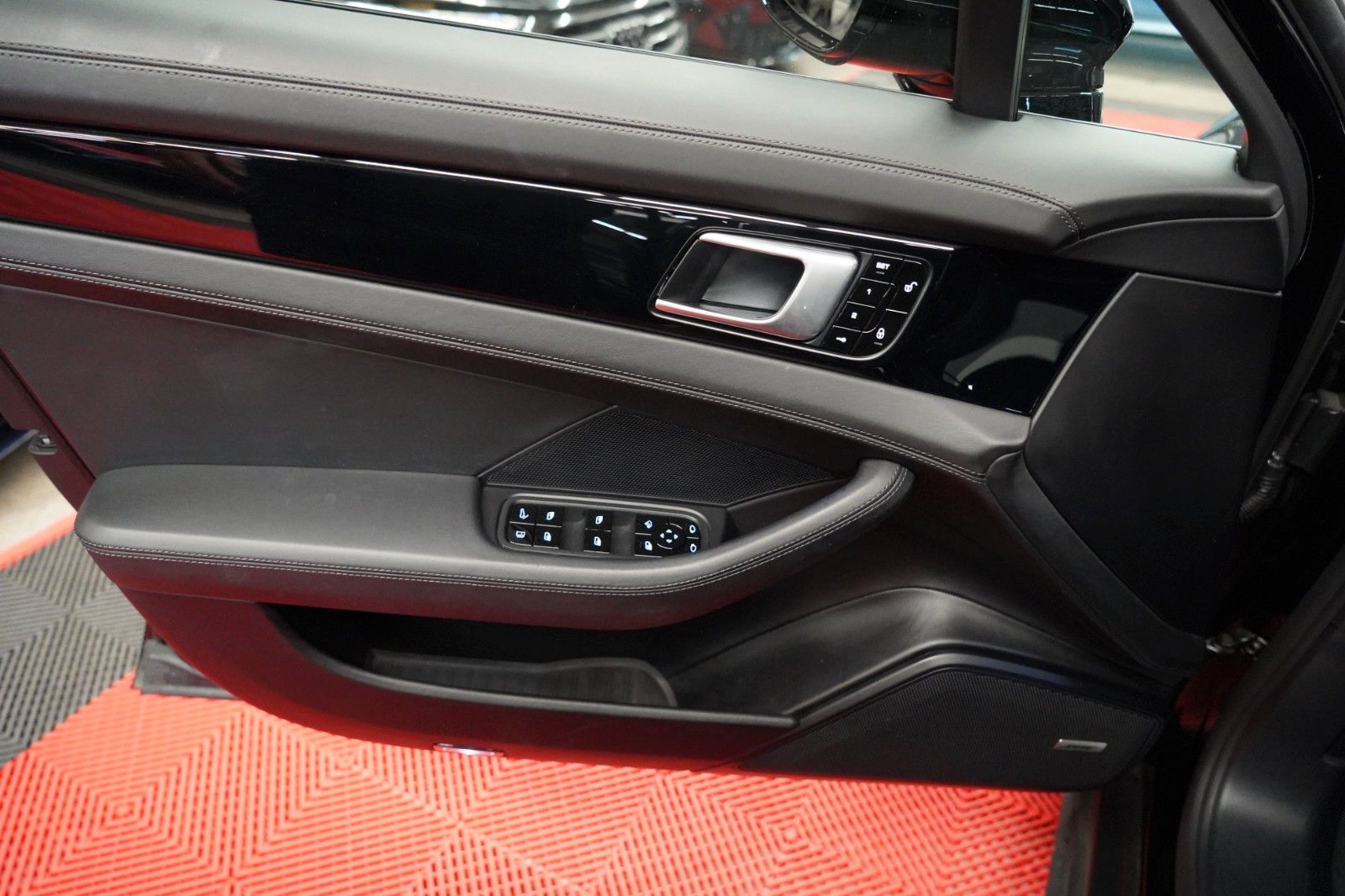 Porsche Panamera 4 E-Hybrid Approved*1.Hand*Unfallfrei* foto 17