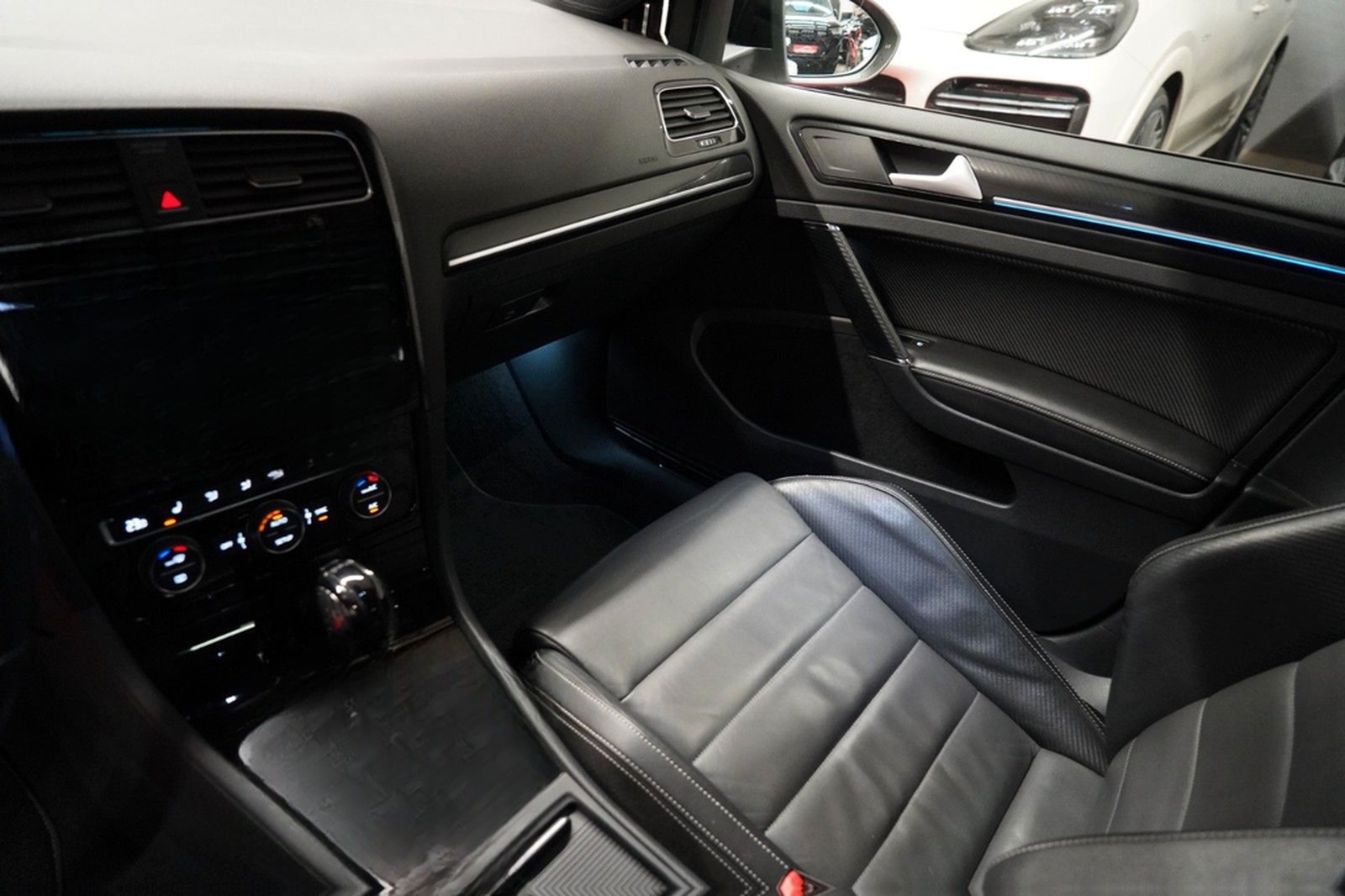 Volkswagen Golf 7 R 2.0 TSI DSG 4Motion BMT *Unfallfrei* foto 27