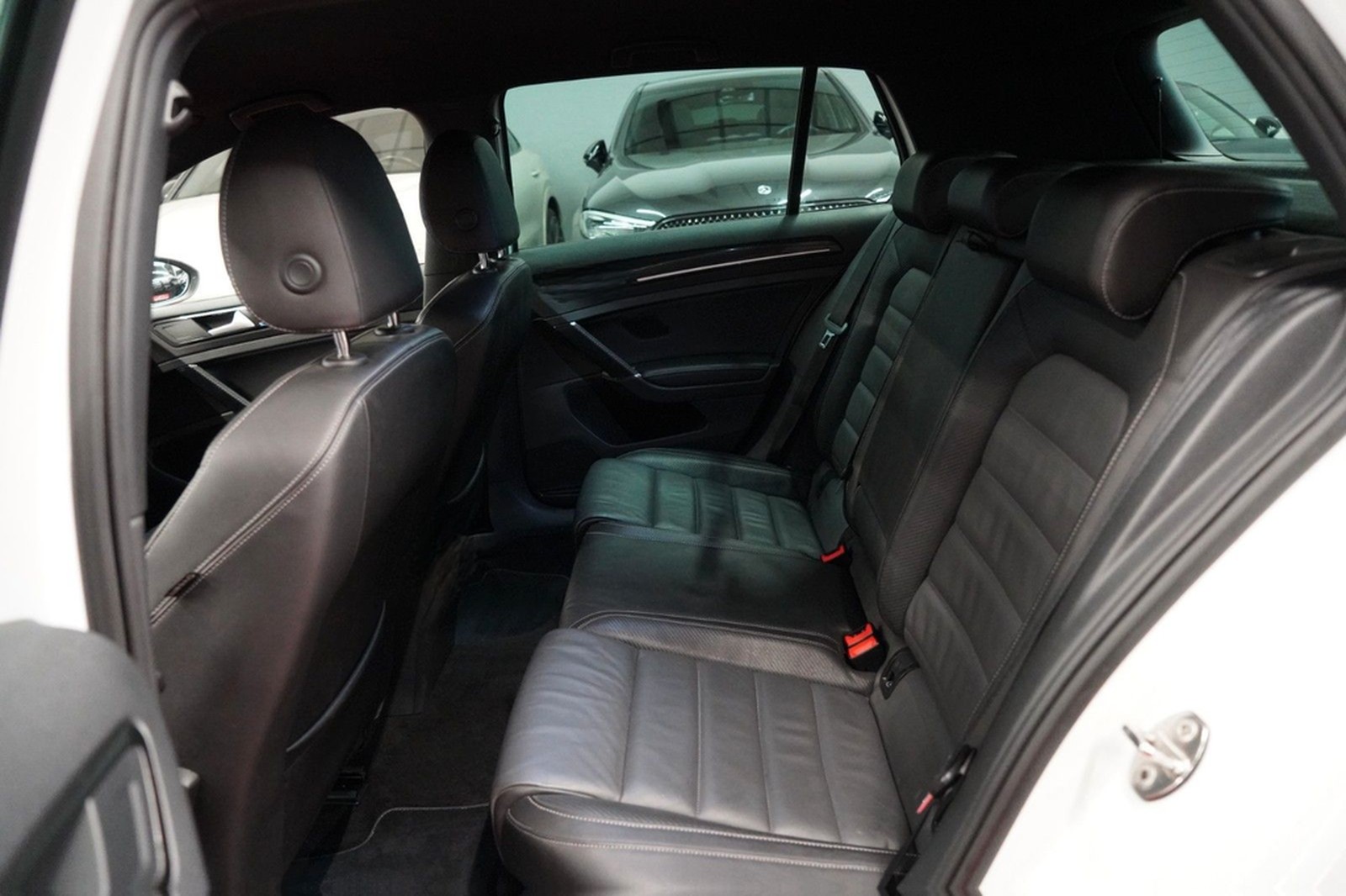 Volkswagen Golf 7 R 2.0 TSI DSG 4Motion BMT *Unfallfrei* foto 28