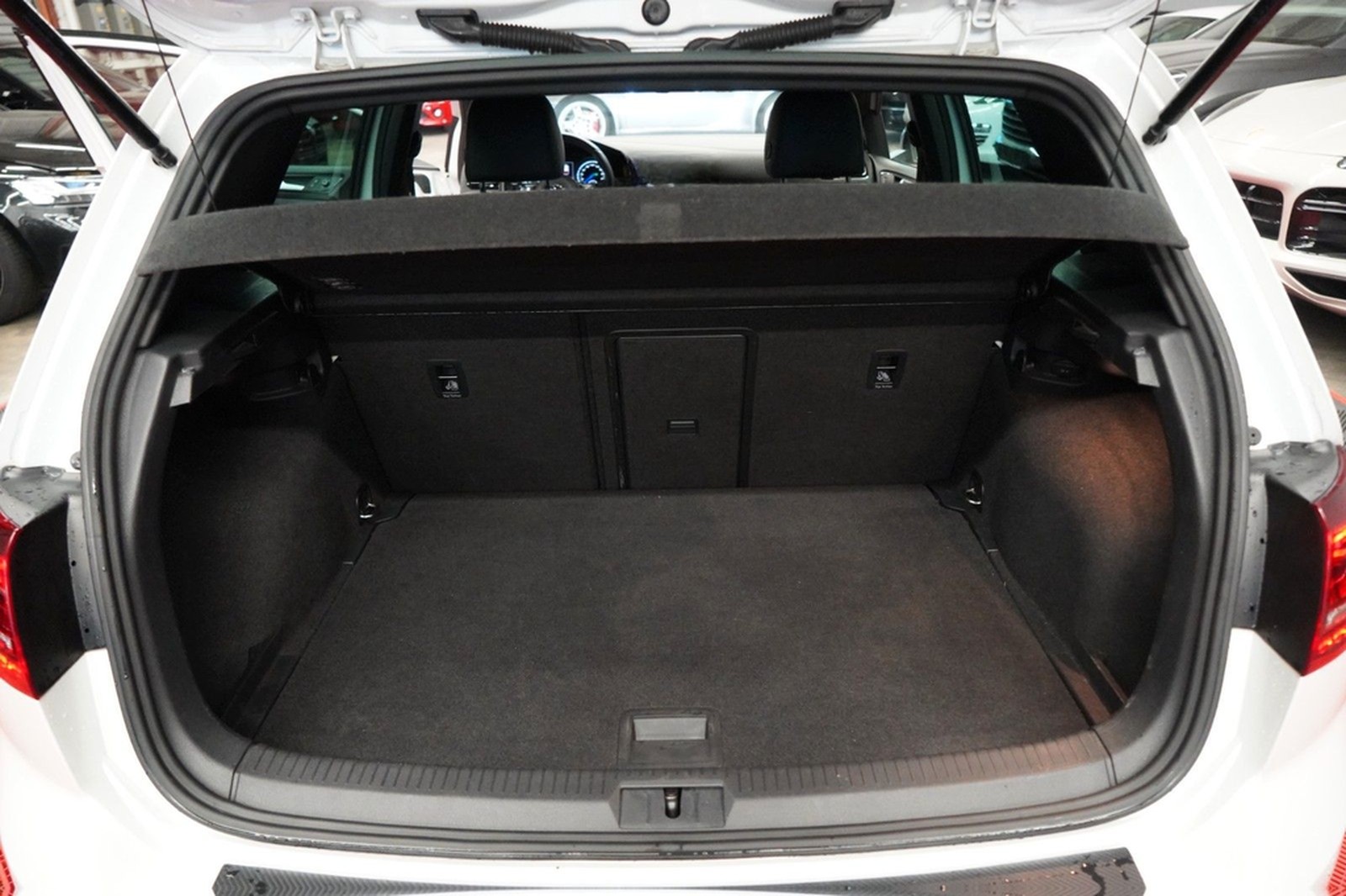 Volkswagen Golf 7 R 2.0 TSI DSG 4Motion BMT *Unfallfrei* foto 31