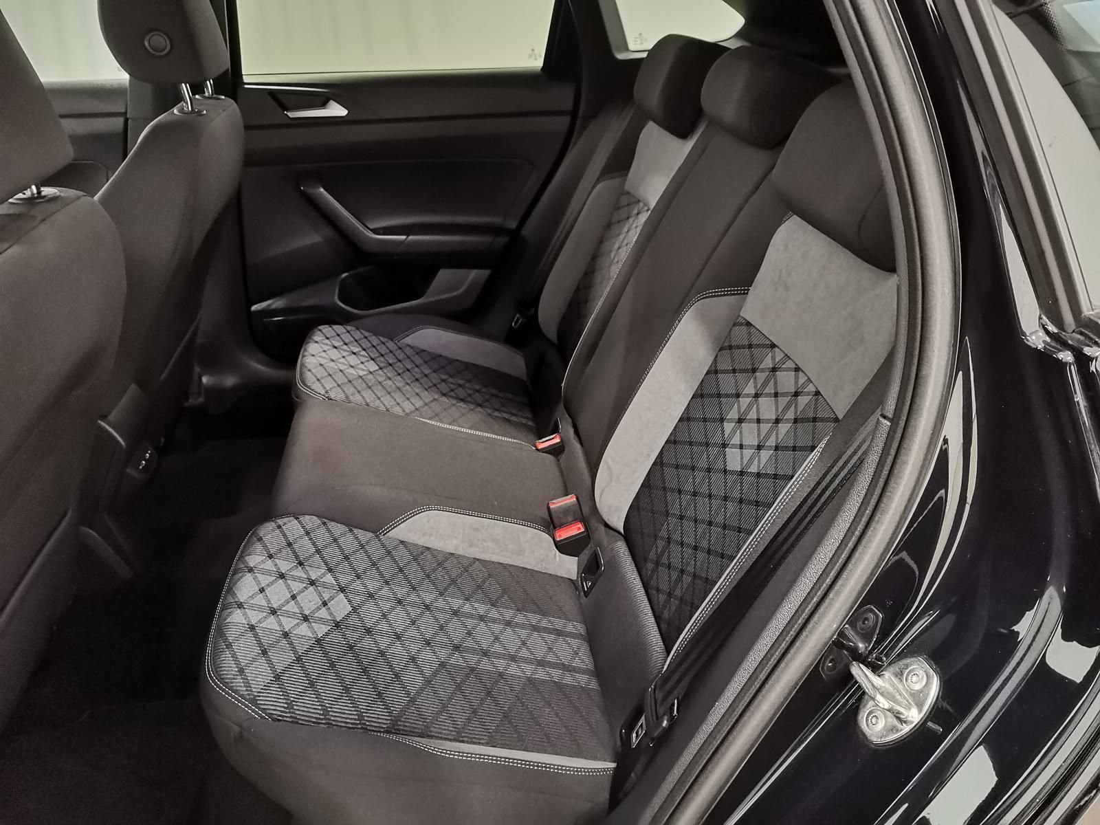 Volkswagen Taigo 1.5 TSI DSG R-Line Pano|AHK|Navi|Matrix foto 21