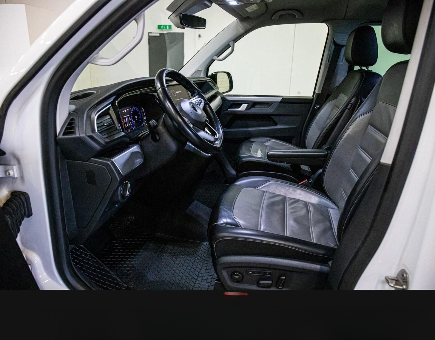 Volkswagen T6.1 Multivan 2.0 TDI Edition LED STHZG NAPPA VC foto 10