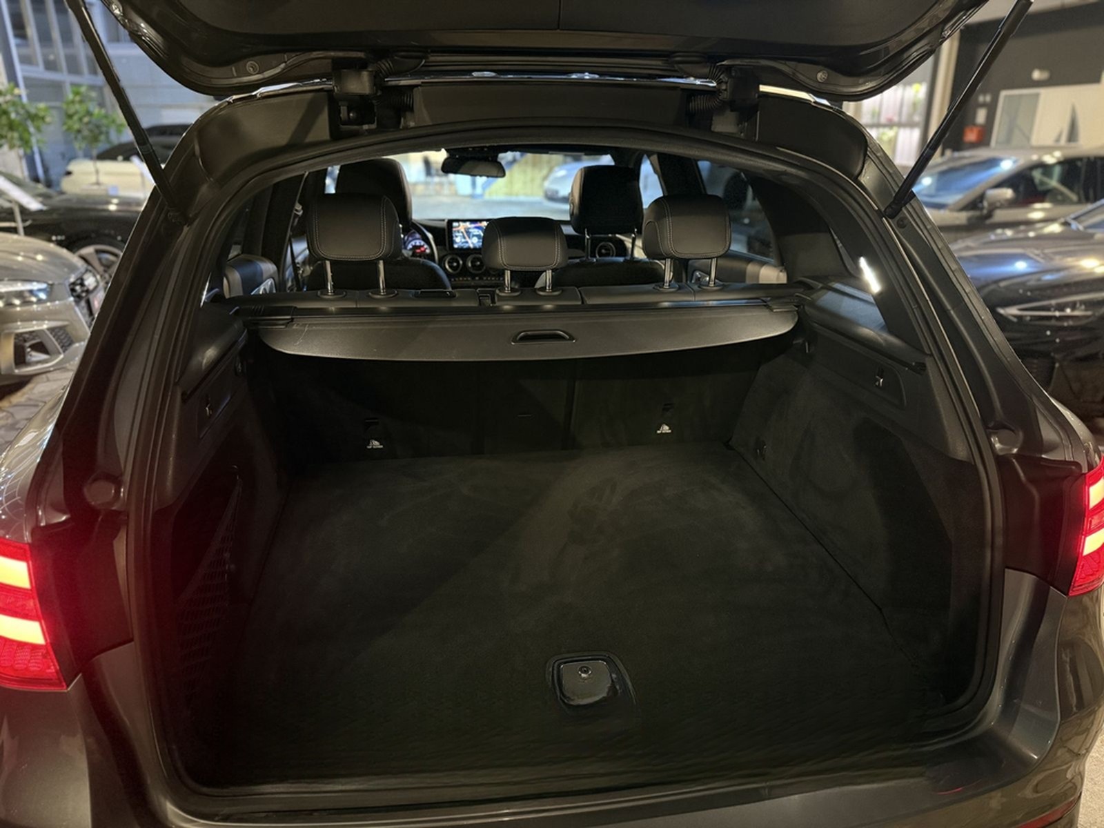 Mercedes-Benz GLC 250 4Matic AMG/Burmester/360/Memory/Ambiente foto 12