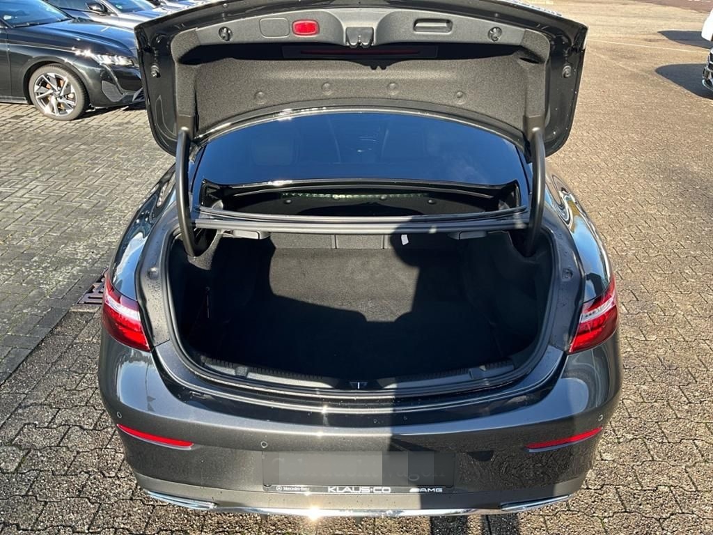 Mercedes-Benz E 300 d AMG 4MATIC Coupé 360 AUT Kam. KlimaA LED foto 14