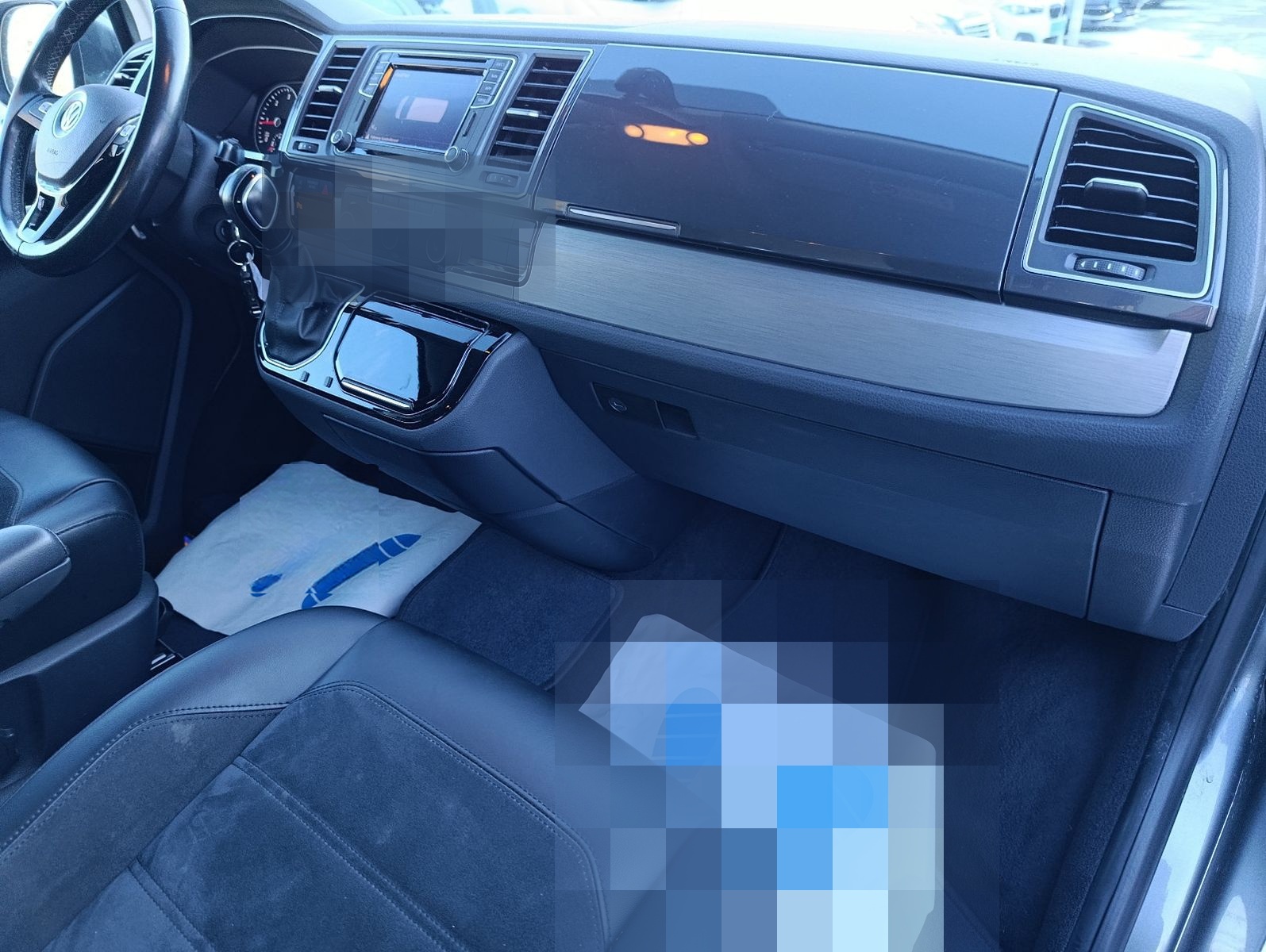 Volkswagen T6 Multivan Comfortline Alcantara Navi AHK PDC foto 14