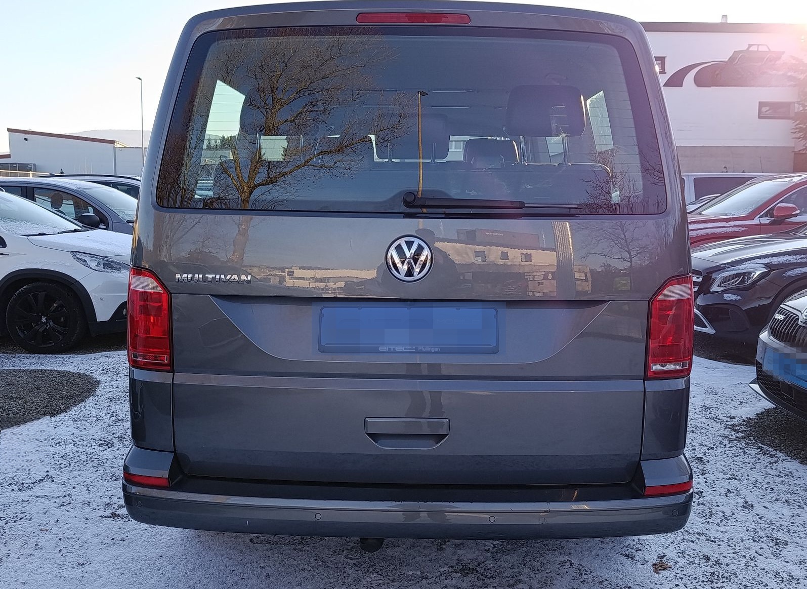 Volkswagen T6 Multivan Comfortline Alcantara Navi AHK PDC foto 6