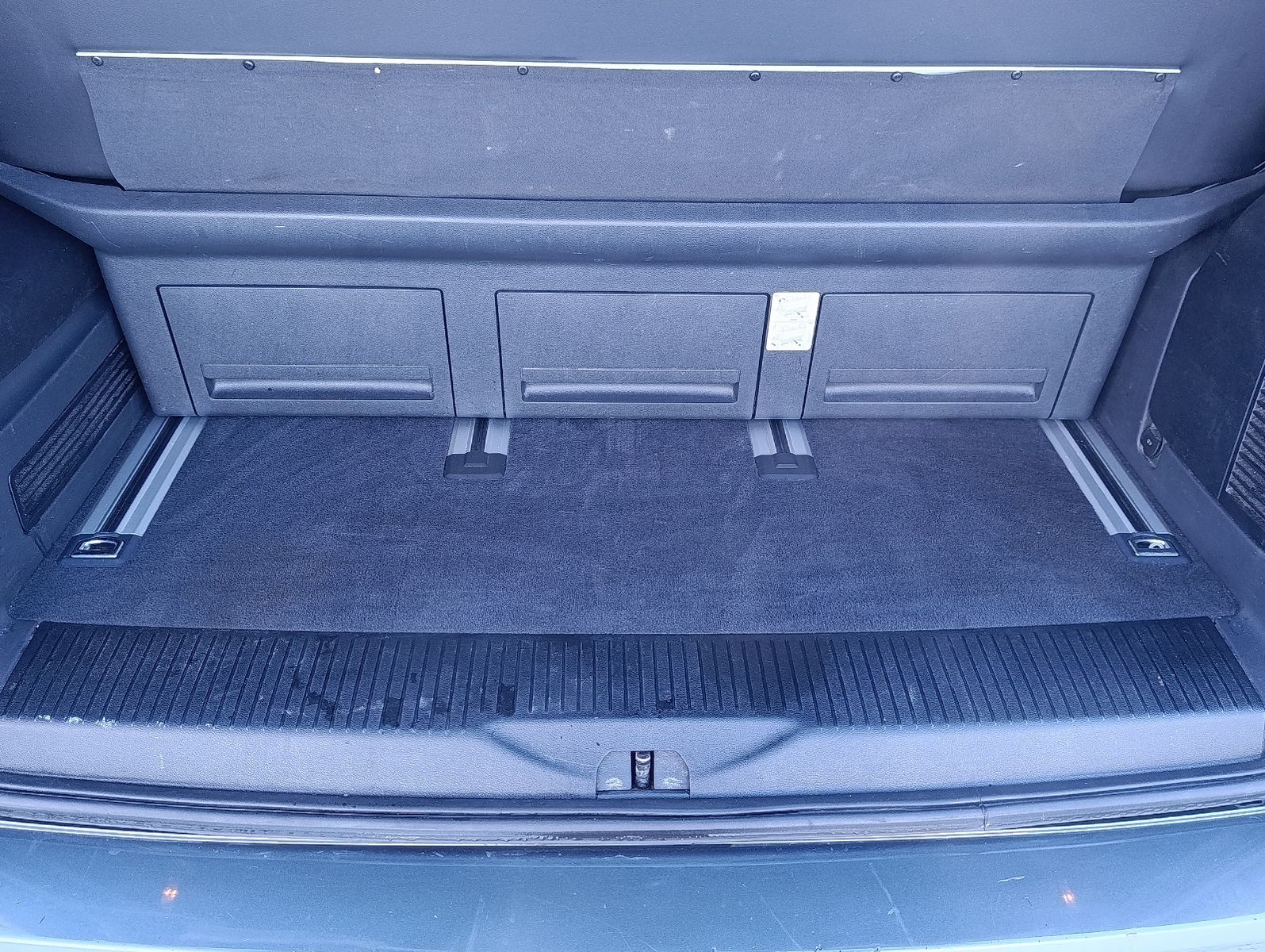 Volkswagen T6 Multivan Comfortline Alcantara Navi AHK PDC foto 9