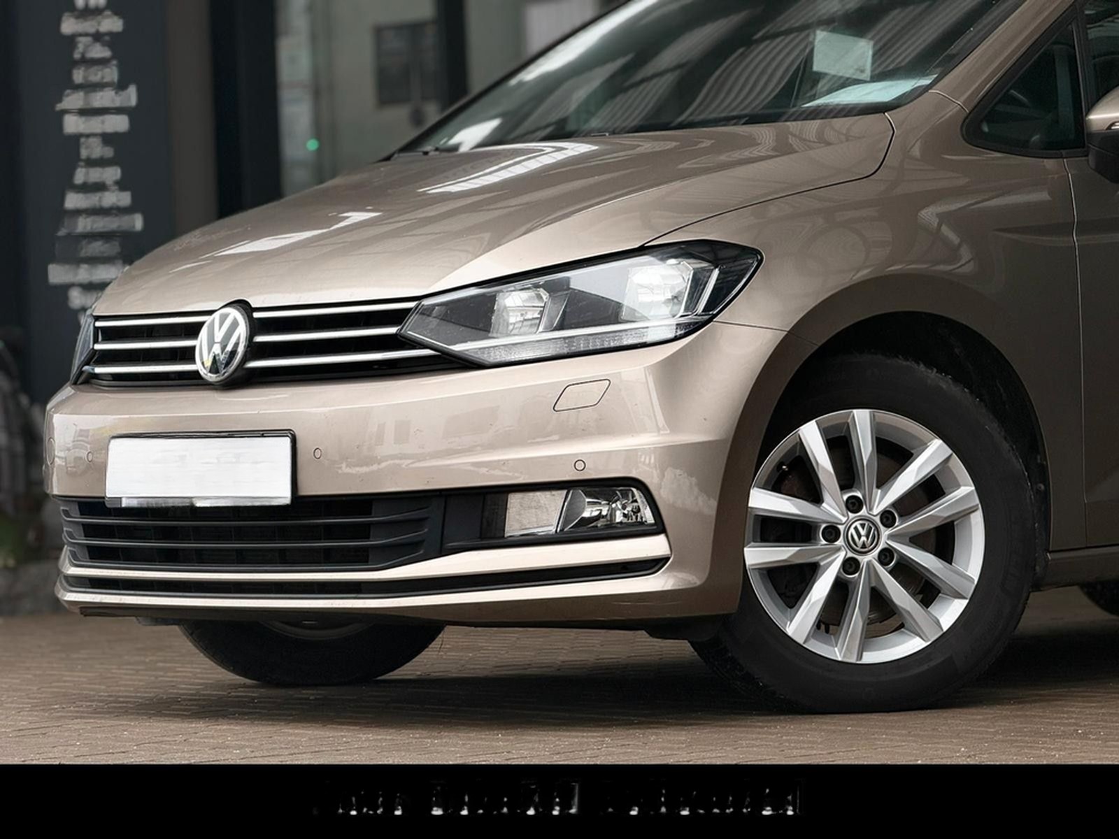 Volkswagen Touran Comfortline DSG 2.0 TDI, 7-Sitzer, ACC foto 2