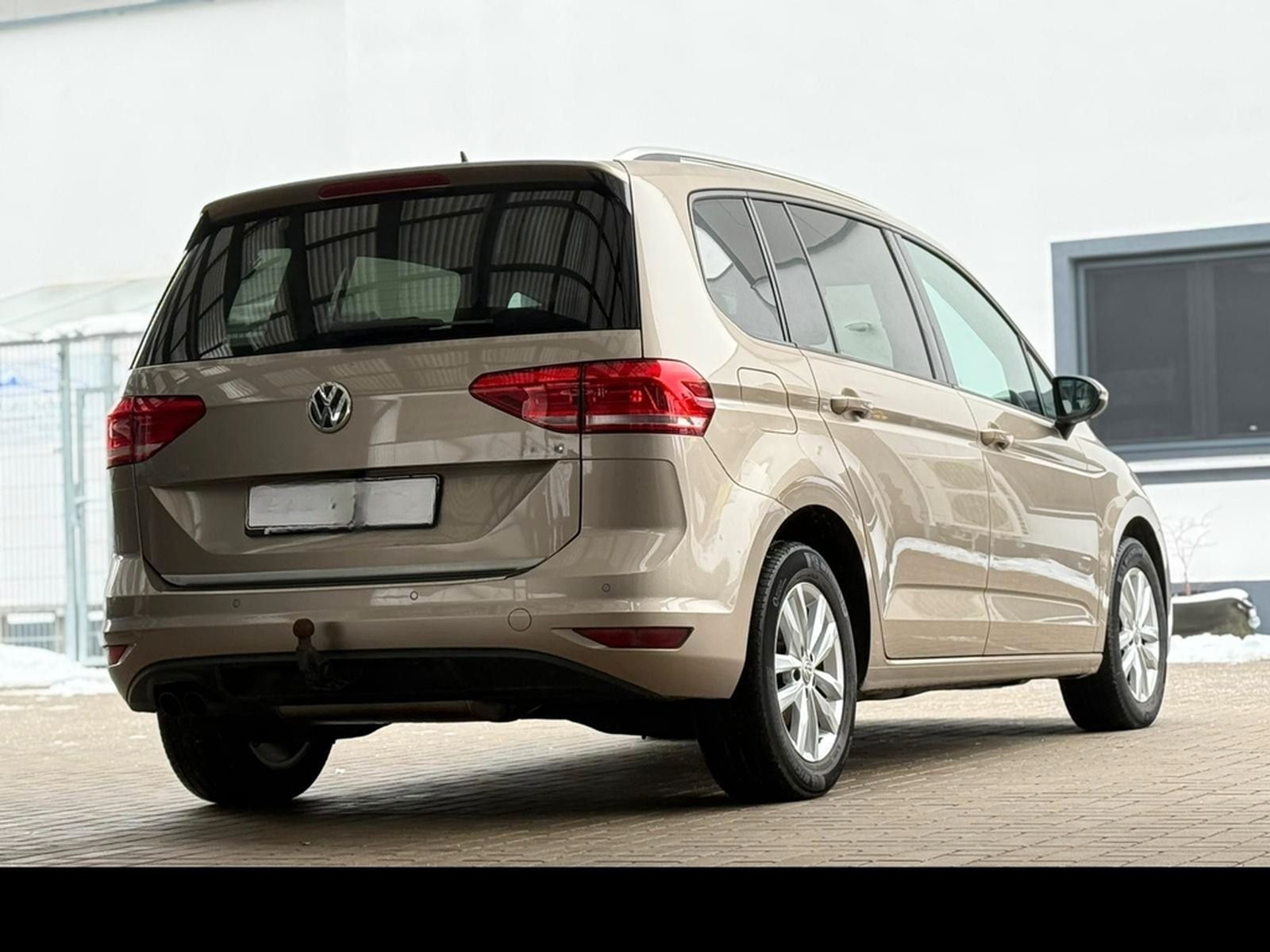 Volkswagen Touran Comfortline DSG 2.0 TDI, 7-Sitzer, ACC foto 5