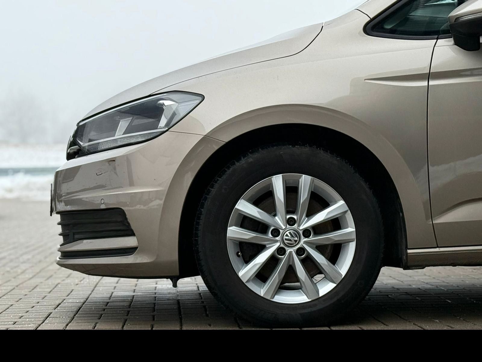 Volkswagen Touran Comfortline DSG 2.0 TDI, 7-Sitzer, ACC foto 10