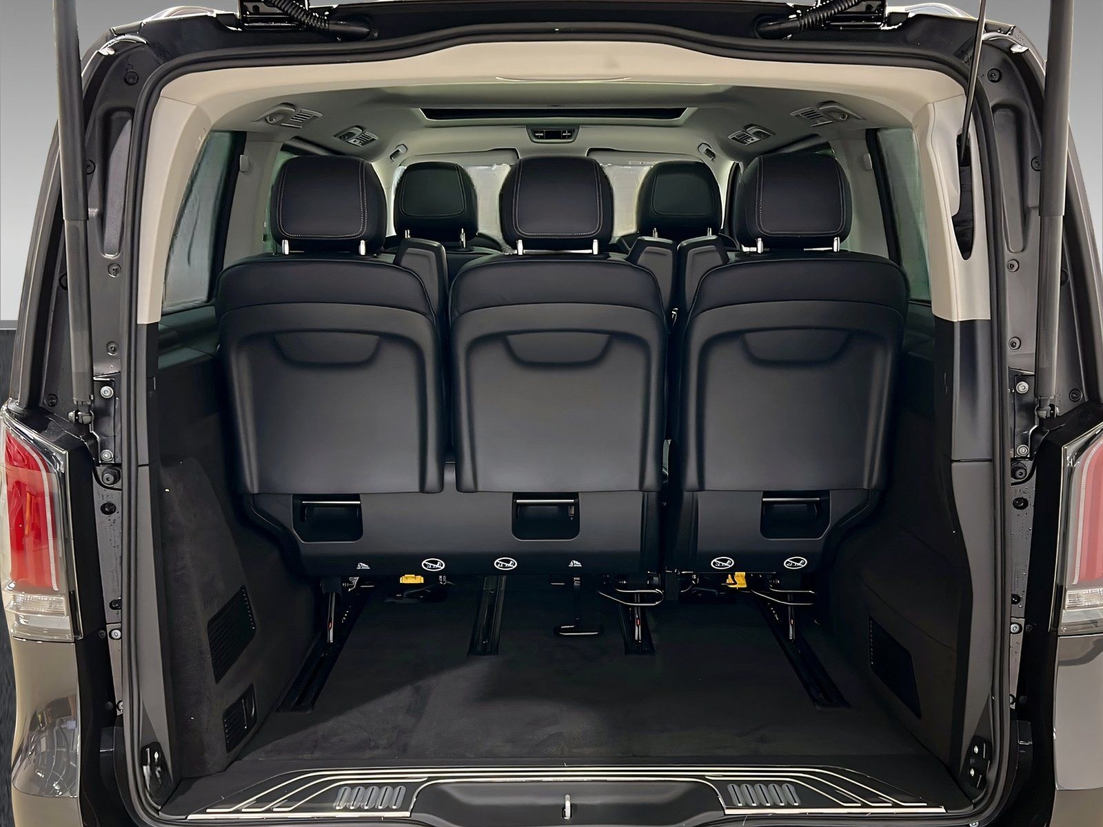 Mercedes-Benz V 300 d AVANT AMG 4x4-lang-Airm-Pano-Burm-AHK foto 6