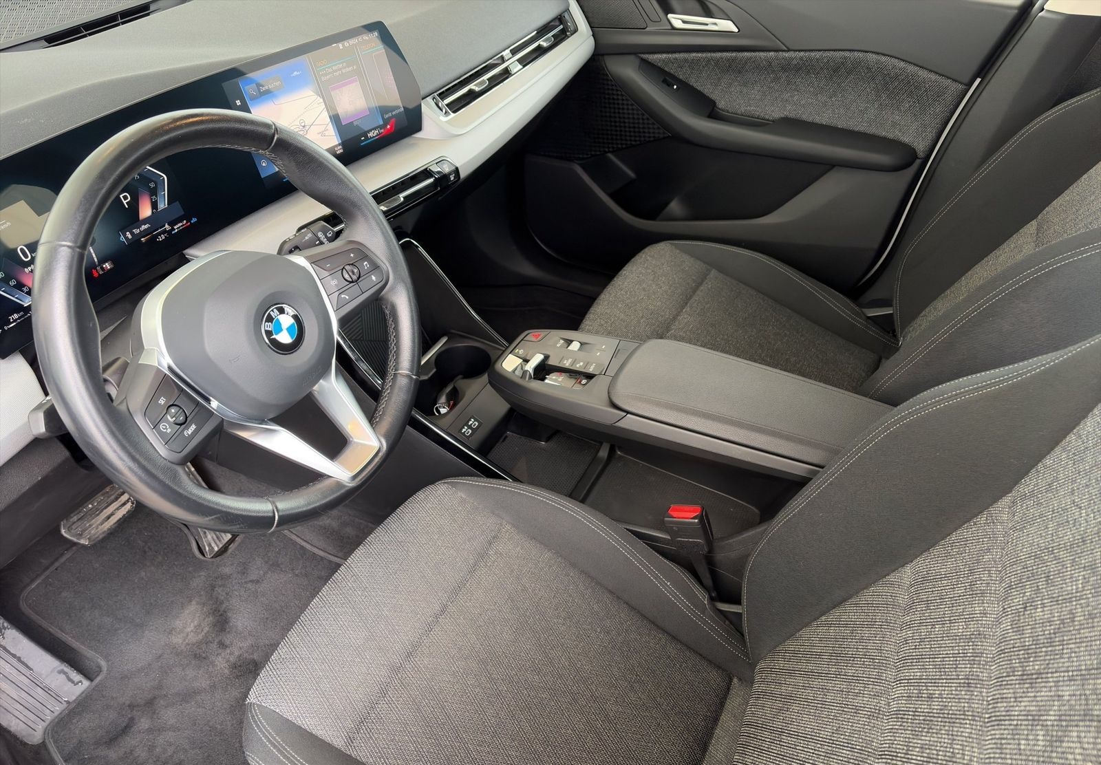 BMW 218i Active Tourer Navi.ParkA.DAB.SH.PDC. foto 6