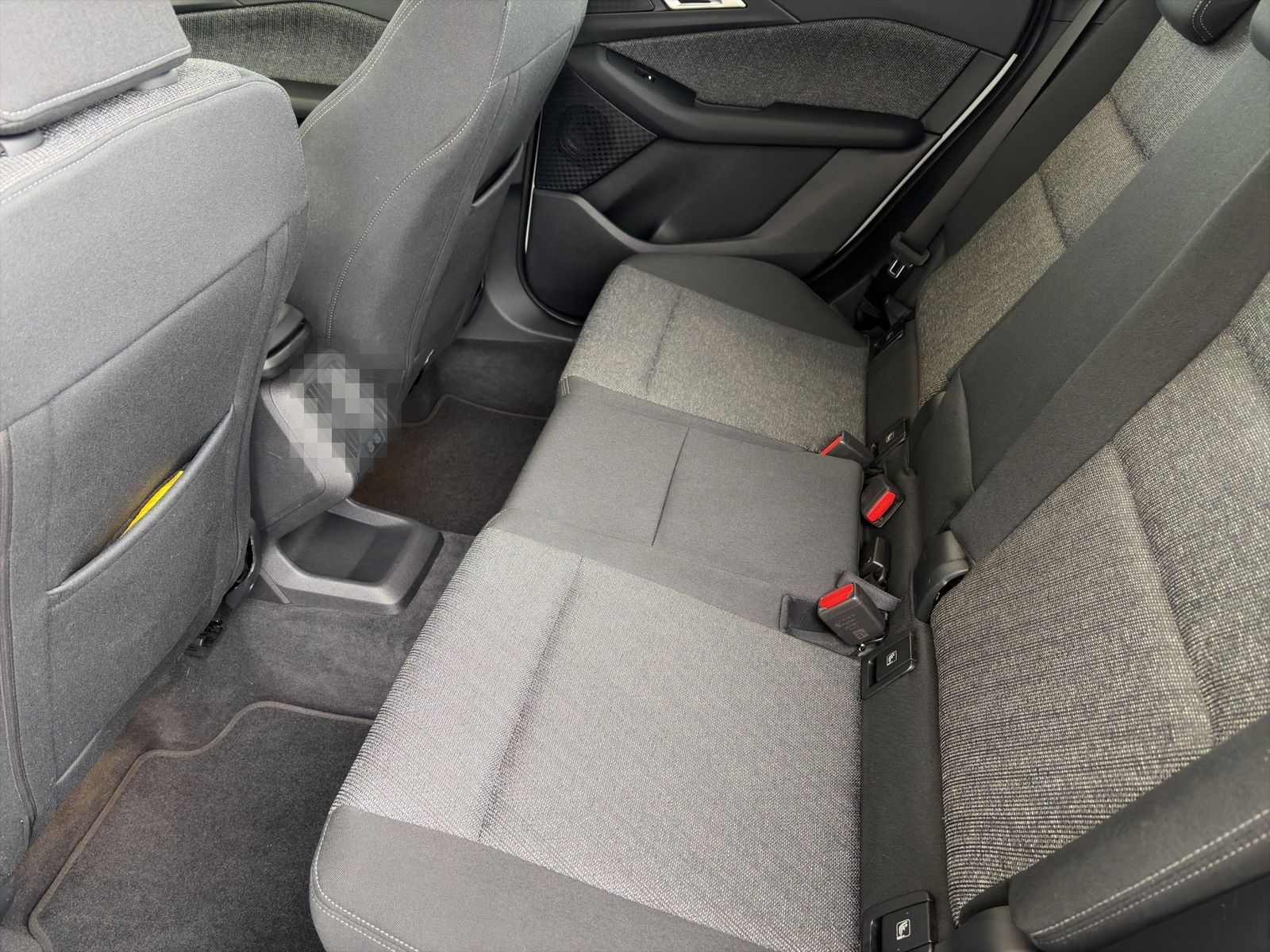 BMW 218i Active Tourer Navi.ParkA.DAB.SH.PDC. foto 7