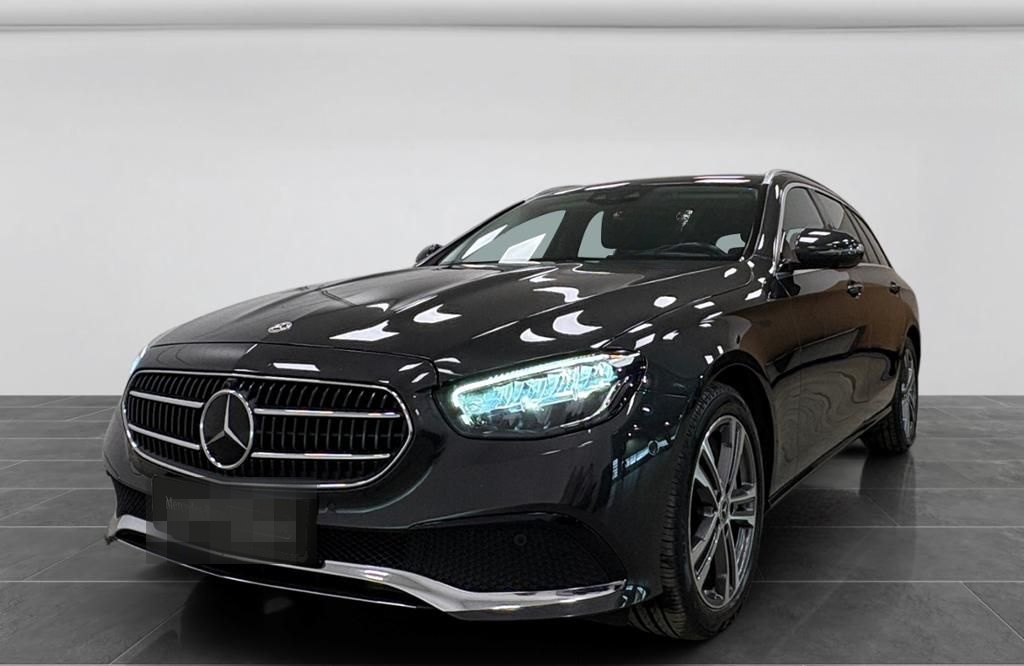 Mercedes-Benz E 400 Td 4M AVANTGARDE|DISTR|LED|360°|HUD|AMBI foto 2
