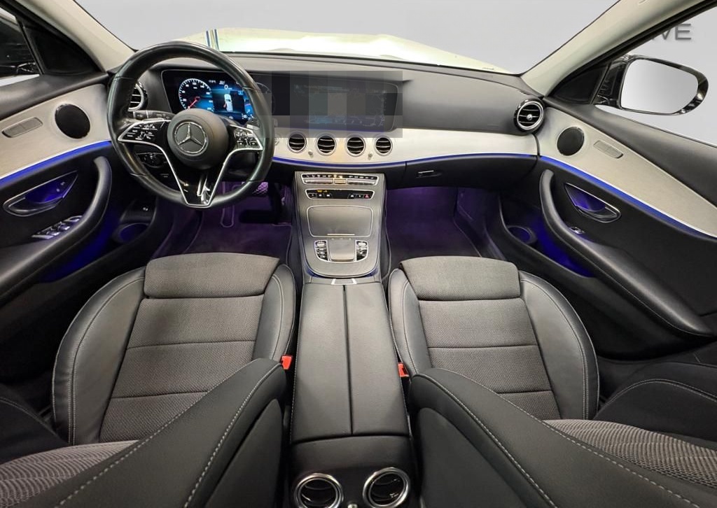Mercedes-Benz E 400 Td 4M AVANTGARDE|DISTR|LED|360°|HUD|AMBI foto 11