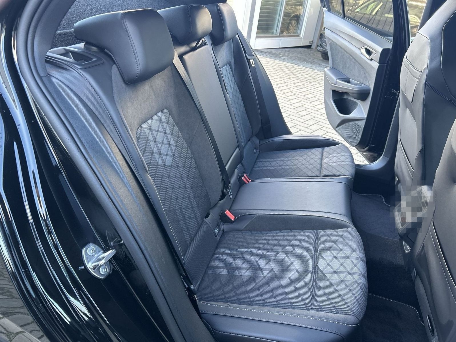 Volkswagen Golf R-Line 1.5 l DSG Black Style LED Matrix foto 10