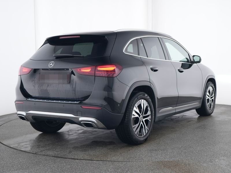 Mercedes-Benz GLA 200 Kamera/Memory / LED / el. Heckklappe foto 2