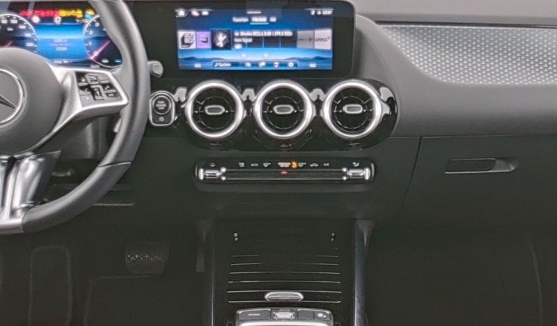 Mercedes-Benz GLA 200 Kamera/Memory / LED / el. Heckklappe foto 7
