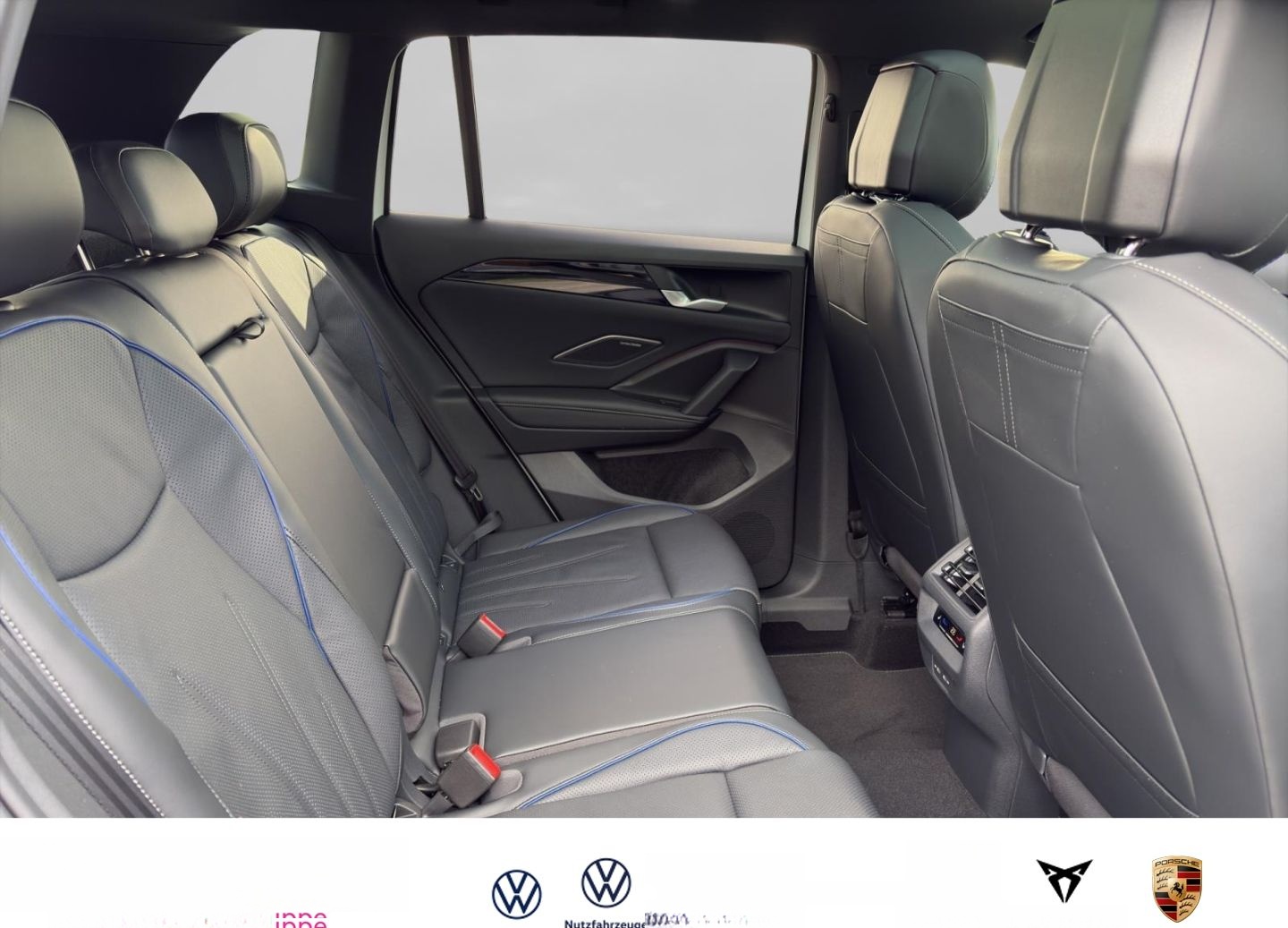 Volkswagen Tiguan 2.0 kW 4Motion R-Line TSI DSG+ERGOACTIV foto 10
