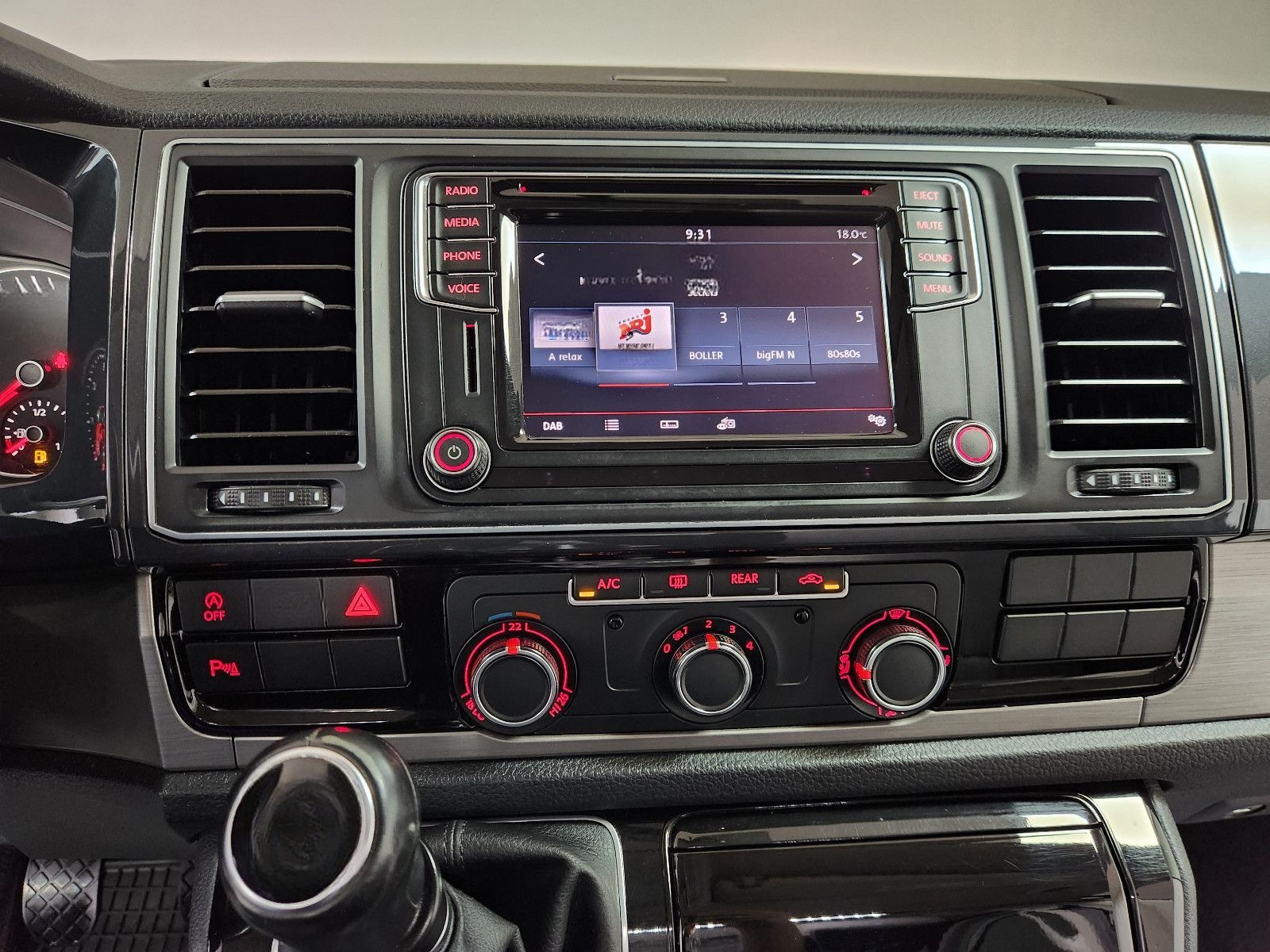 Volkswagen T6 Multivan Comfortline 2x Schiebetür Stdhzg M&S foto 15