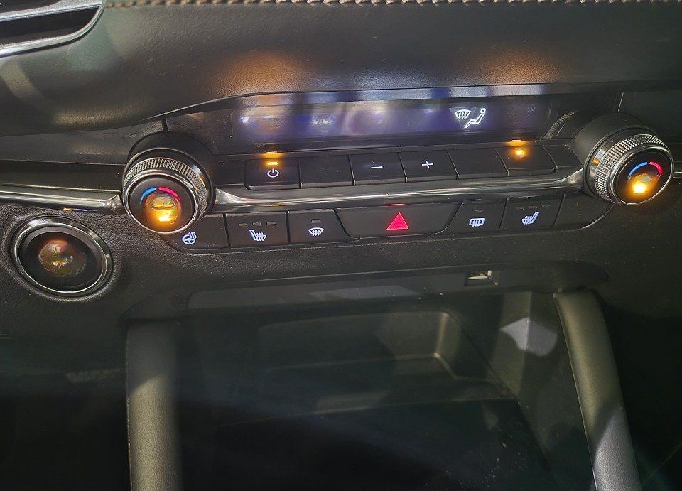 Mazda 3 Selection G-150/AT/Navi/Head-Up/Matrix-LED foto 12