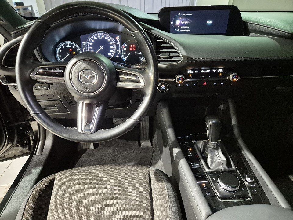 Mazda 3 Selection G-150/AT/Navi/Head-Up/Matrix-LED foto 8