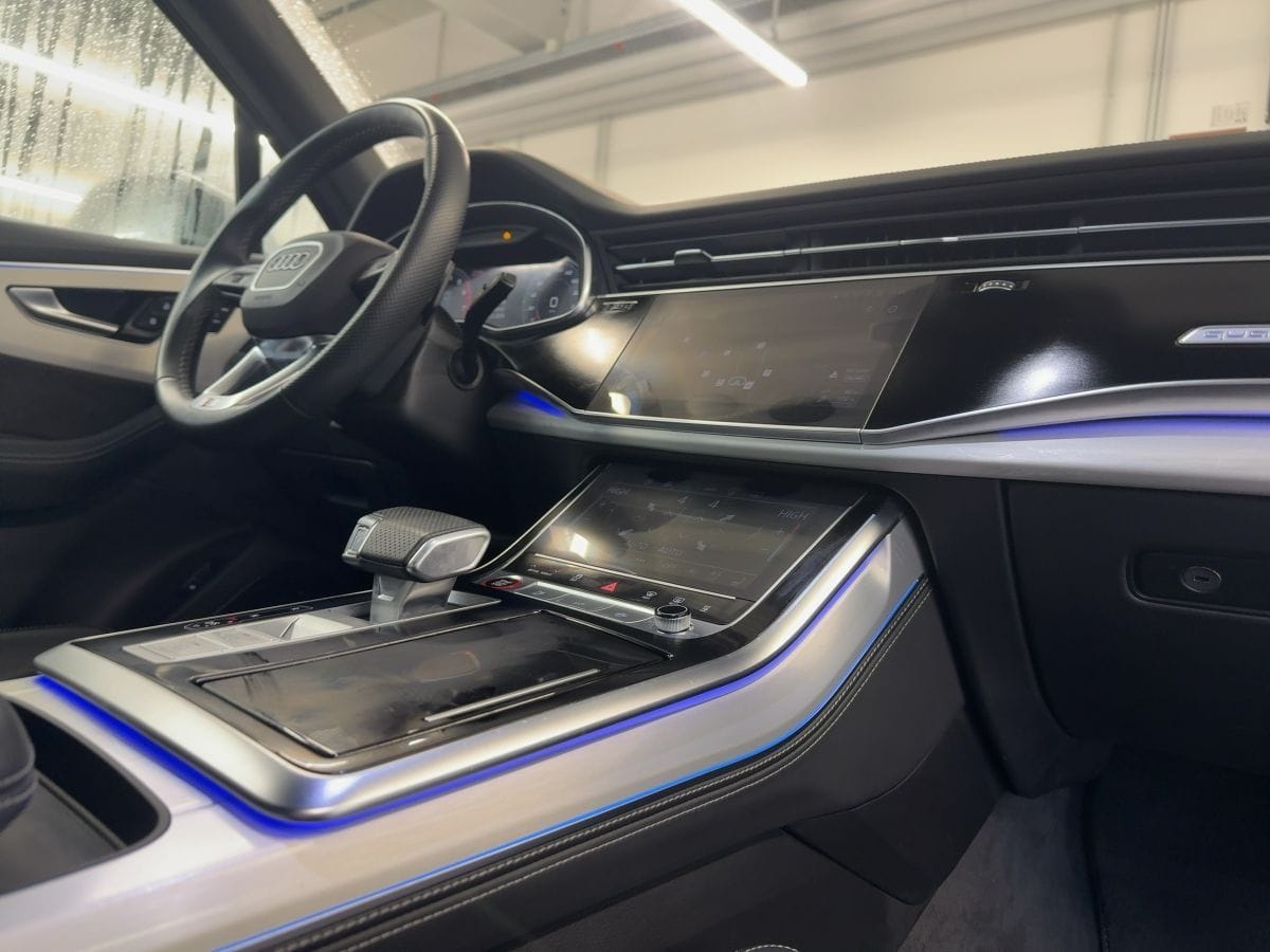 Audi SQ7 4,0 TFSI quattro tiptronic Matrix Head-Up Pa foto 13