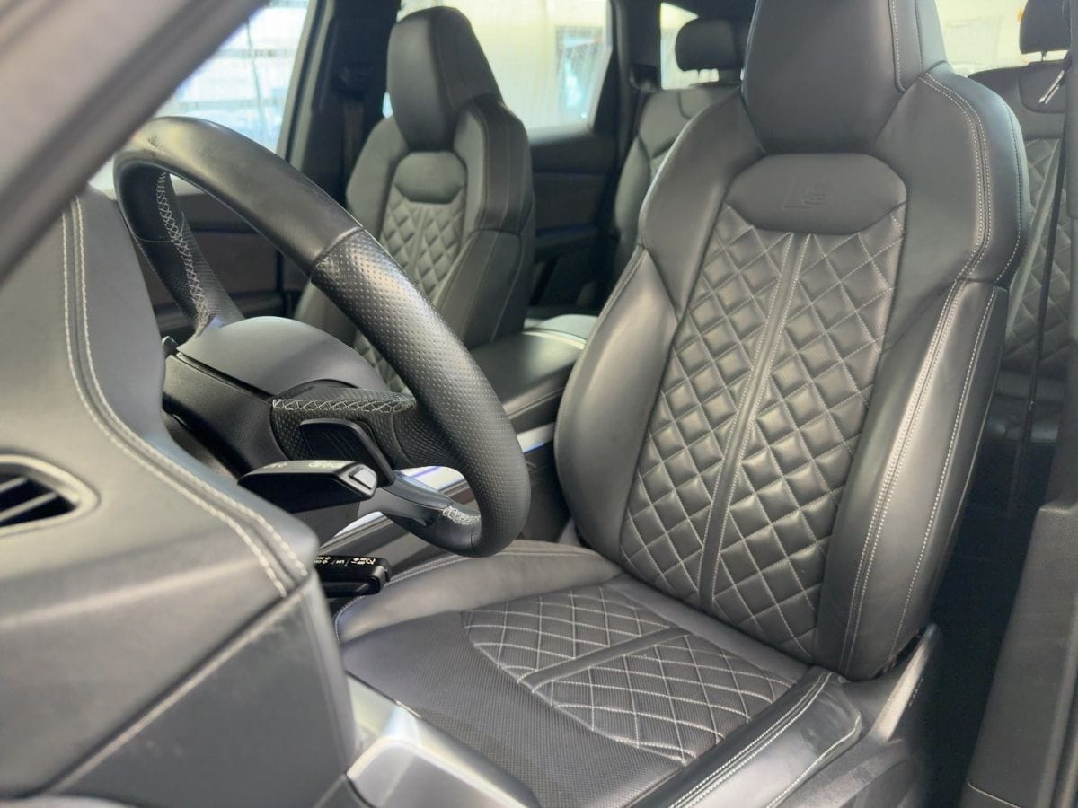 Audi SQ7 4,0 TFSI quattro tiptronic Matrix Head-Up Pa foto 18