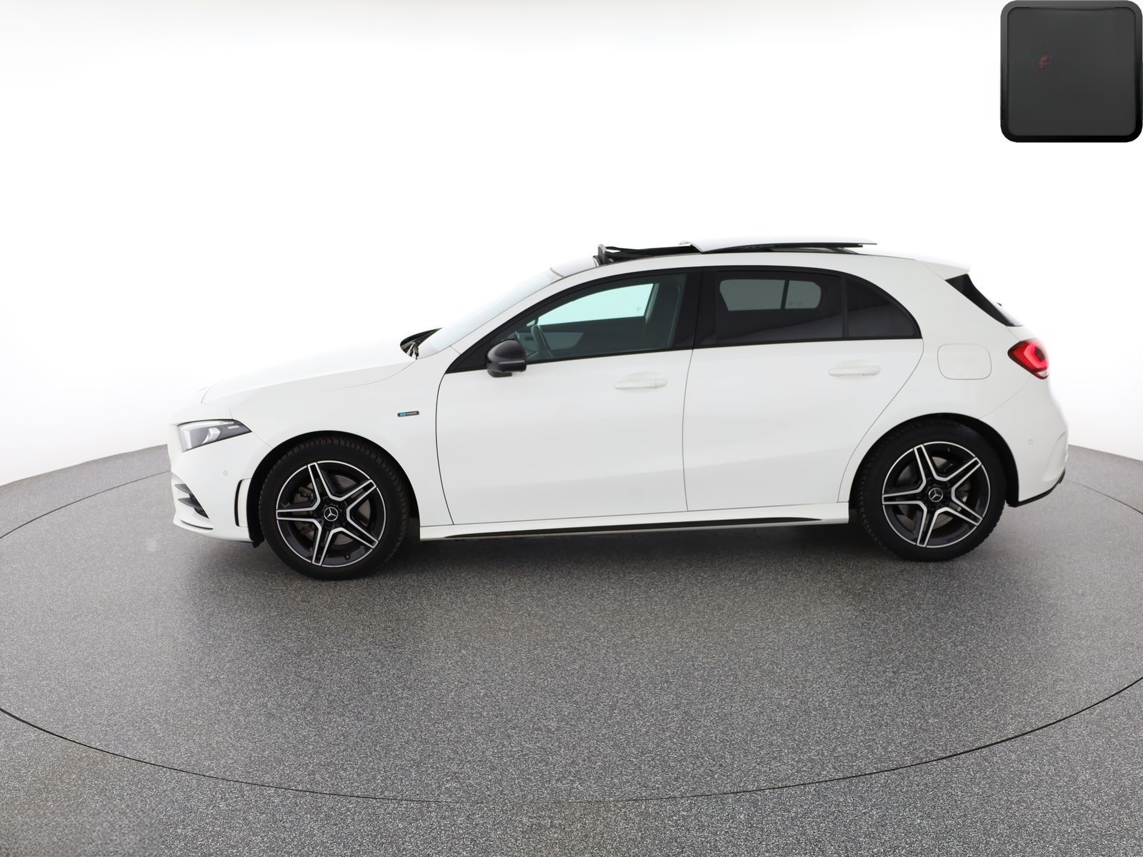 Mercedes-Benz A 250 e AMG NIGHT BURMESTER,360GRAD,DISTRONIC,SH foto 2