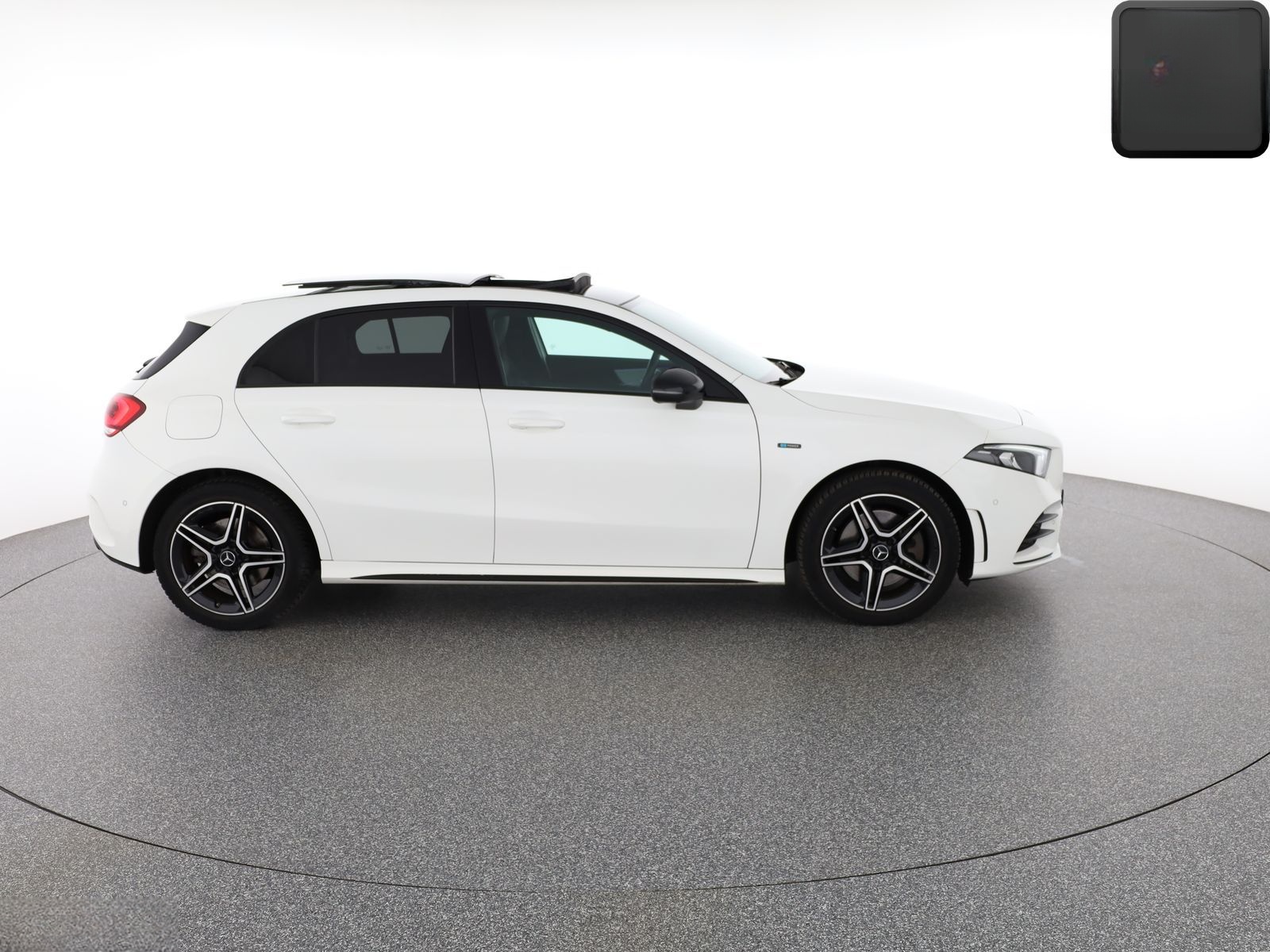 Mercedes-Benz A 250 e AMG NIGHT BURMESTER,360GRAD,DISTRONIC,SH foto 6