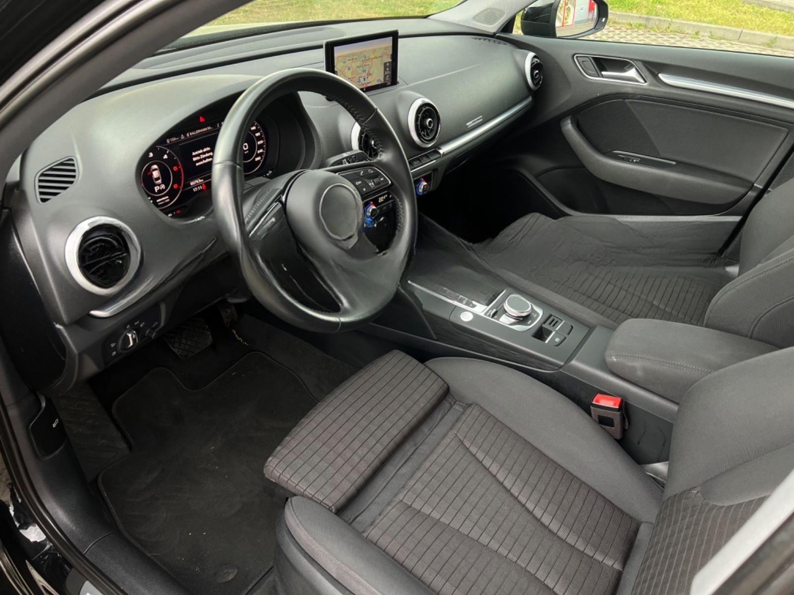 Audi A3 Limousine 35 TDI sport foto 16