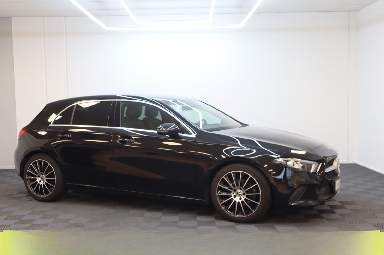 Mercedes-Benz A 200 Live Cockpit *LED*Carplay*AHK foto 4