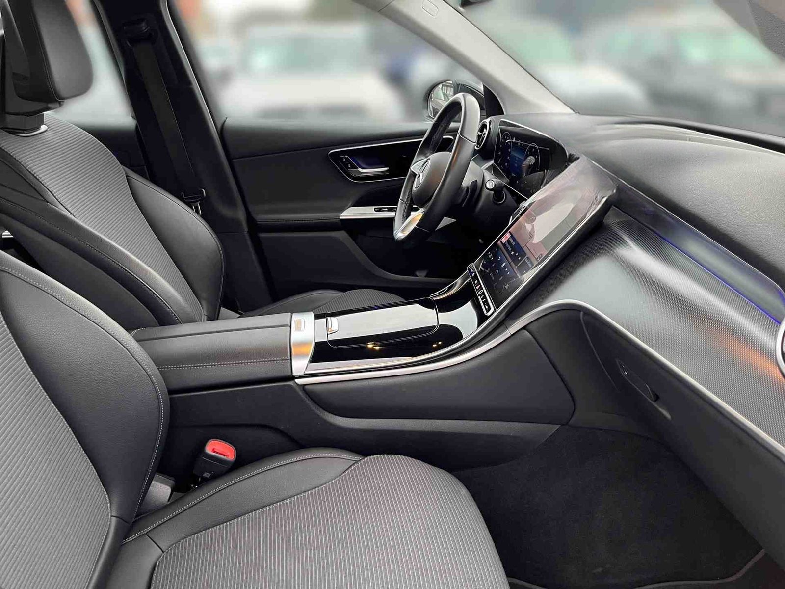 Mercedes-Benz GLC 220 d 4M Avantgarde++DIGITAL+Distr+AHK+Kam foto 11
