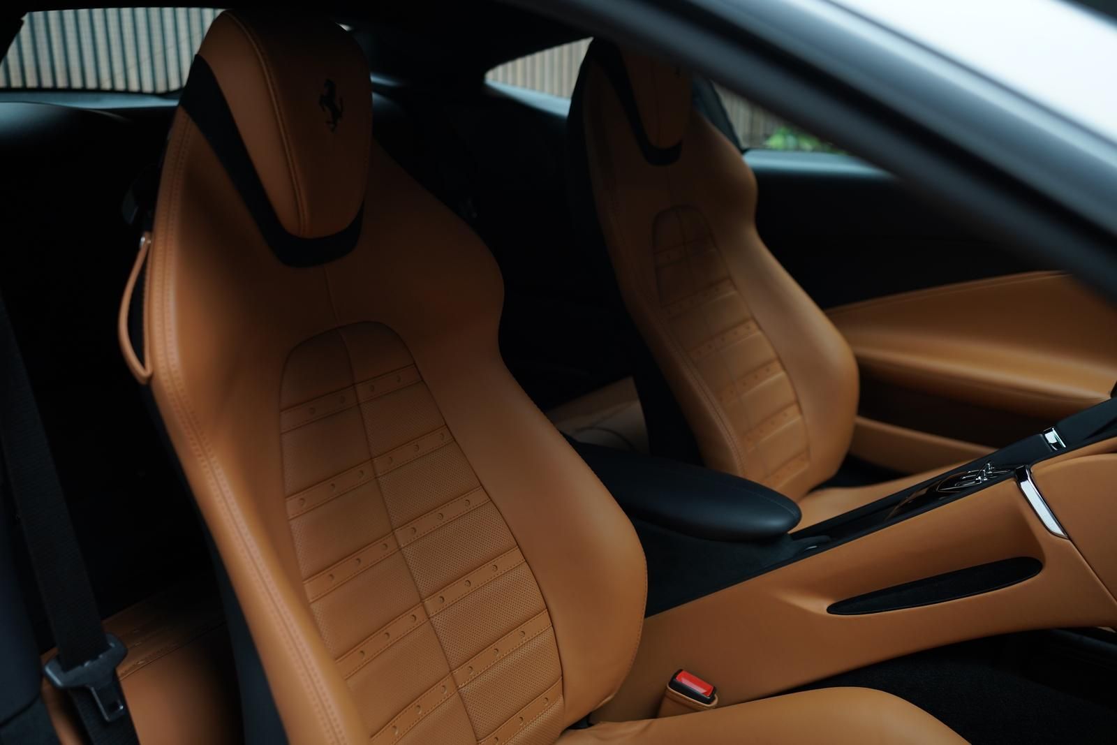 Ferrari Roma | MagneRide | JBL | Matrix | ADAS | LED-CRB foto 15