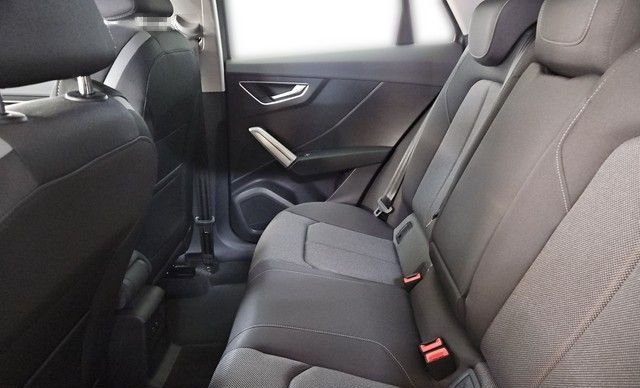 Audi Q2 S line foto 17