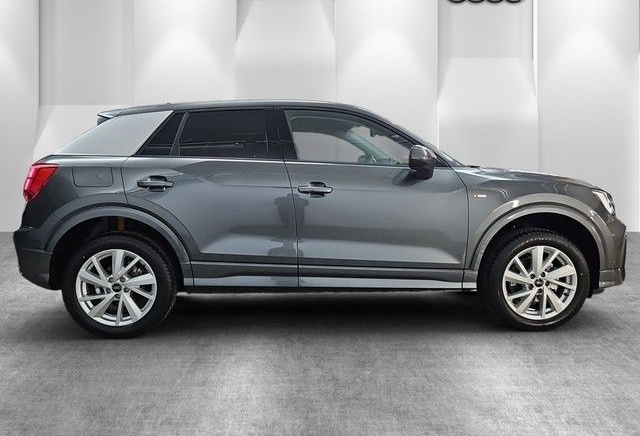 Audi Q2 S line foto 13