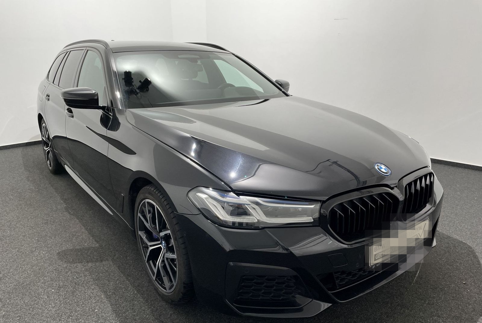 BMW 530e xDrive Touring M Sportpaket LASER RFK HUD N foto 3