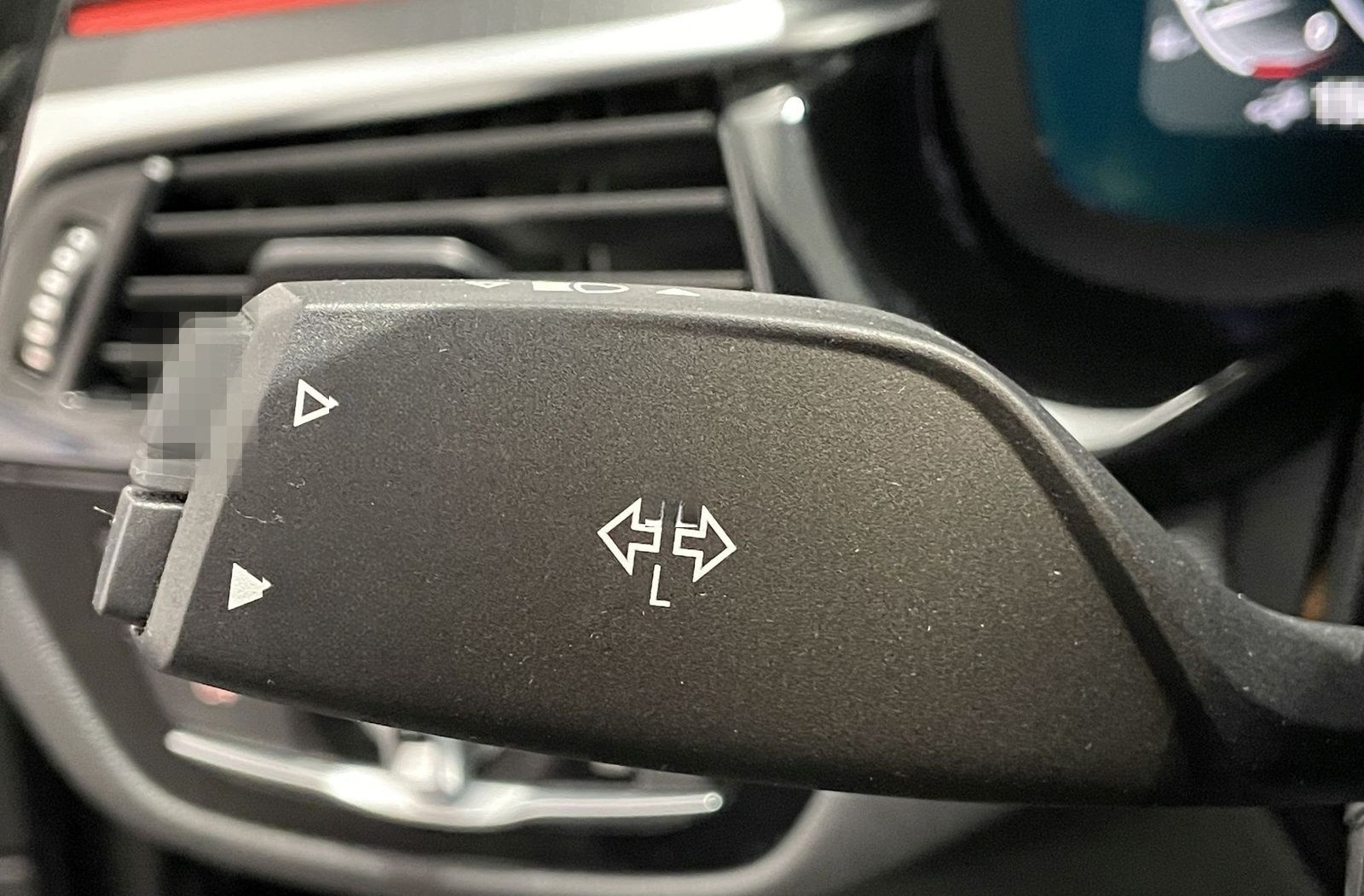 BMW 530e xDrive Touring M Sportpaket LASER RFK HUD N foto 24