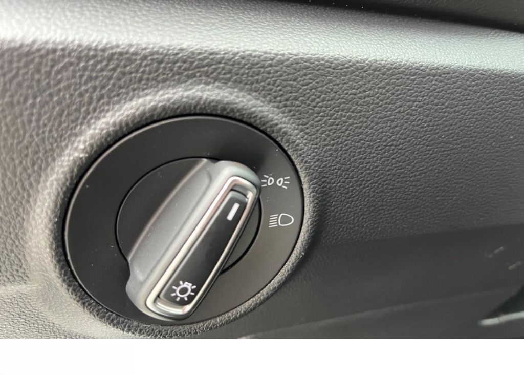 Volkswagen T-Roc 1.5 TSI Style DSG   AHK   Kamera   SHZ   P foto 20