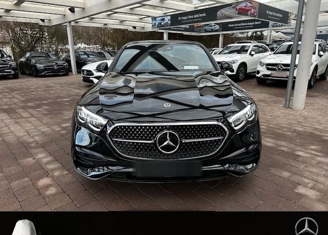 Mercedes-Benz E 300 de AMG Sport Night Distr AHK Pano 360 20'' foto 3