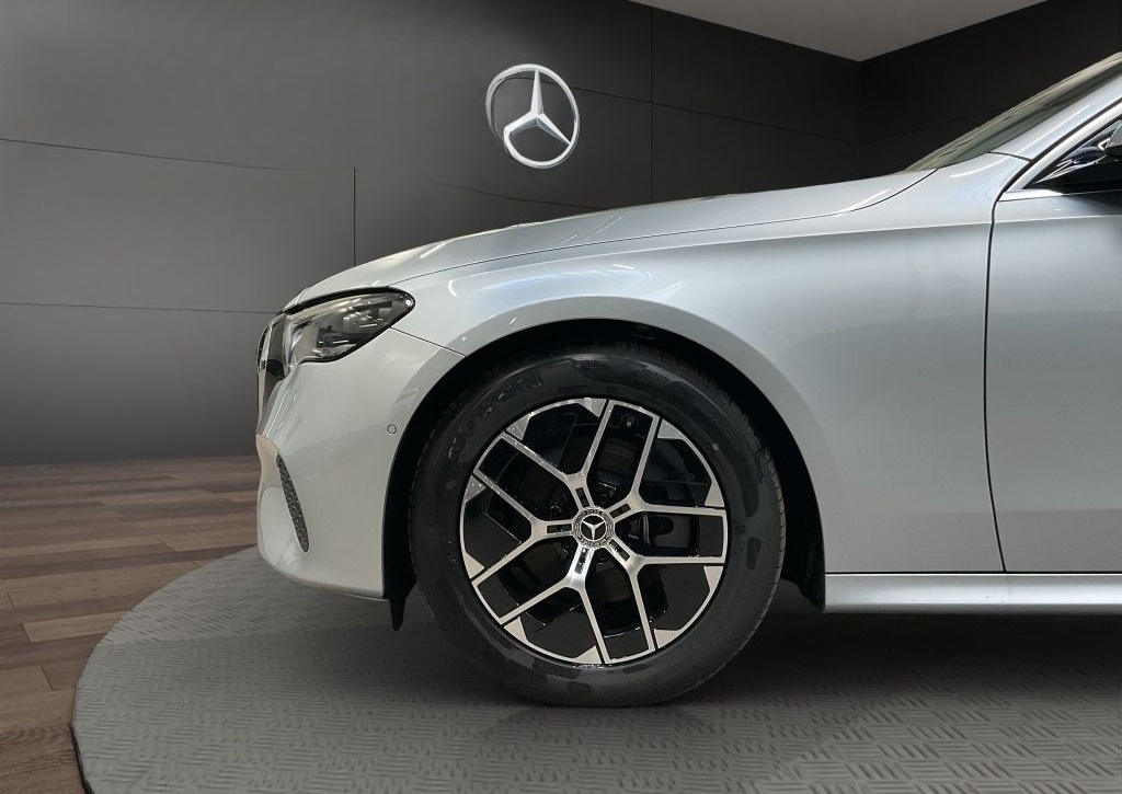 Mercedes-Benz E 200 T AVANTGARDE DISTRONIC BURMESTER 360° AHK foto 16