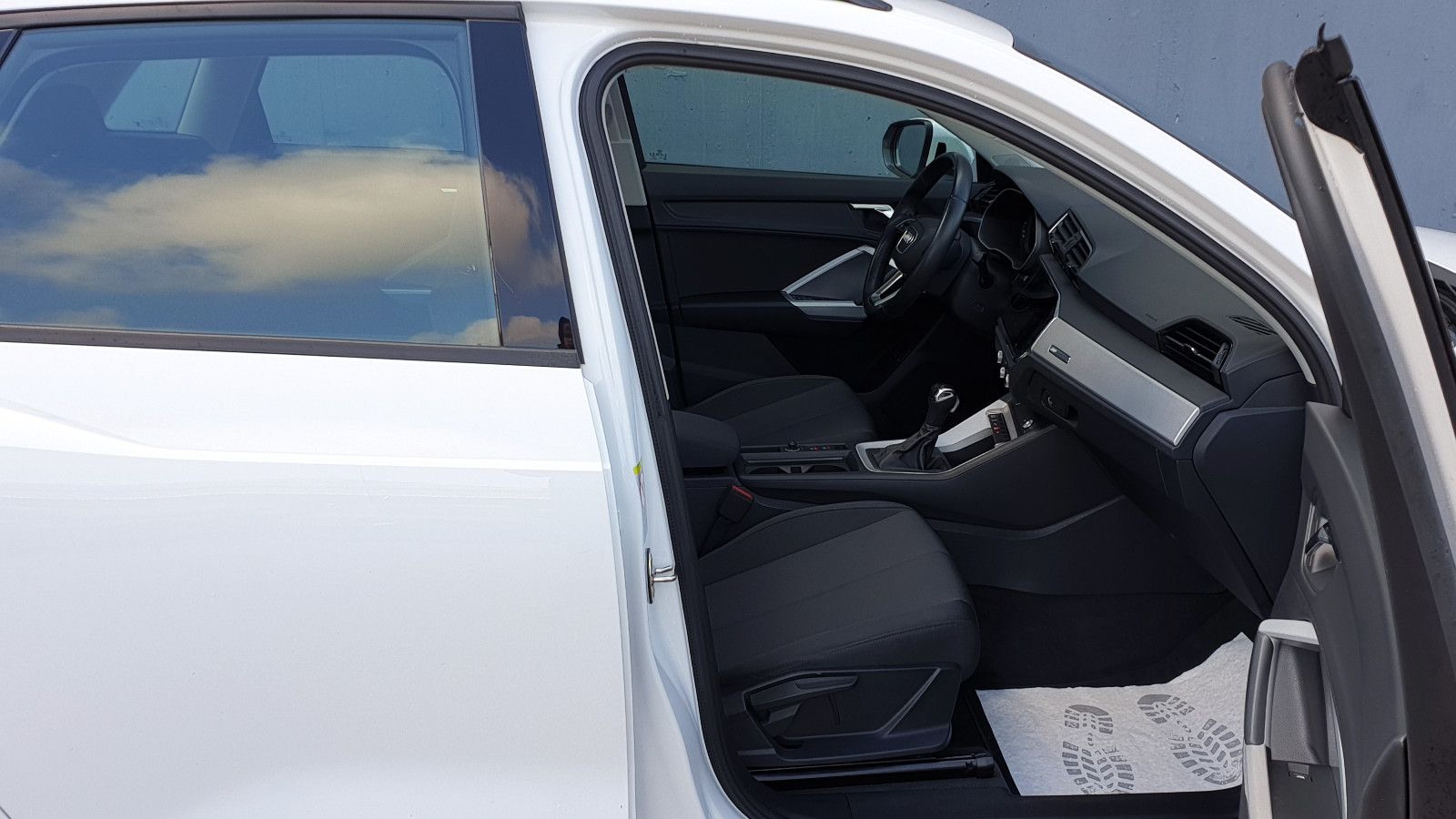 Audi Q3 45 TFSI e S tronic * S line *Pano/Virtual/ACC foto 7